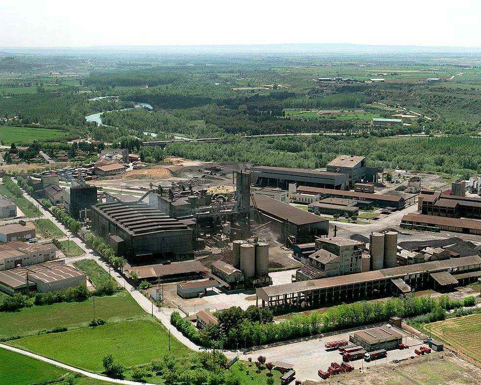 FerroAtlántica del Cinca planea recortes salariales y reducciones de producción para 2020