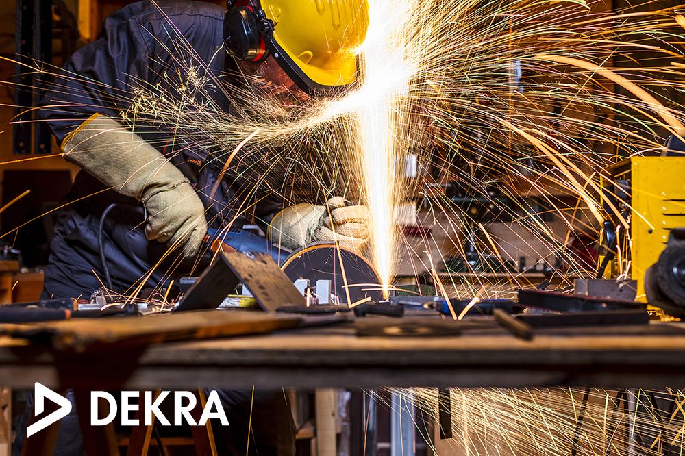 DEKRA obtiene su acreditación para ofrecer formación en PRL para los profesionales del metal