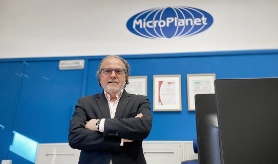 MicroPlanet, especializada en suministros para el laboratorio y la industria, celebra su 20 aniversario