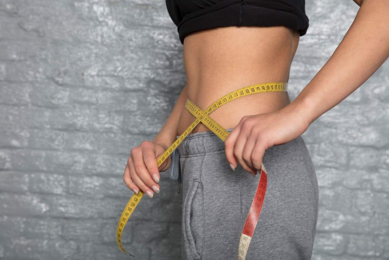 Reafirmar el abdomen en la Clínica Estética Alicante con tecarterapia