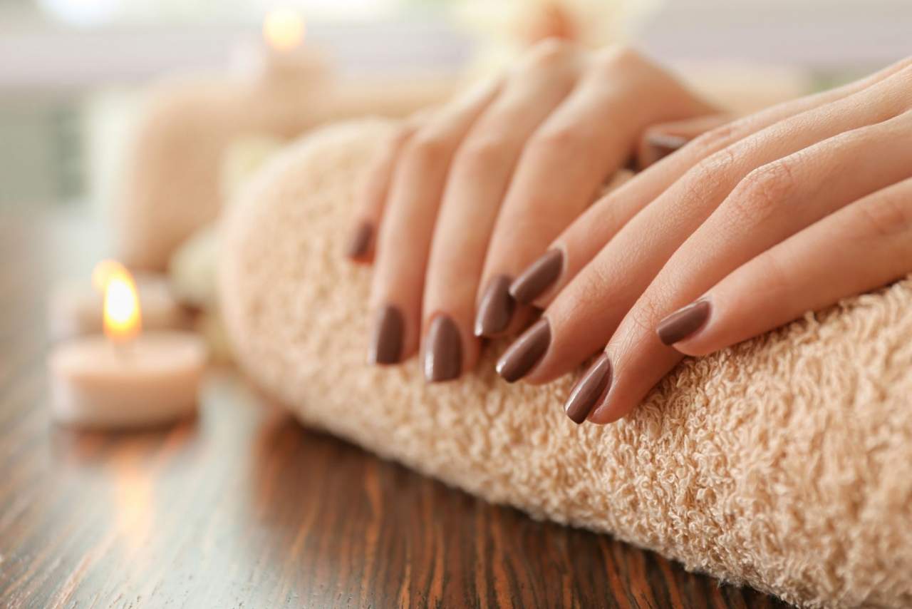 Nuevas tendencias de manicura en 2021: esmaltes Semilac