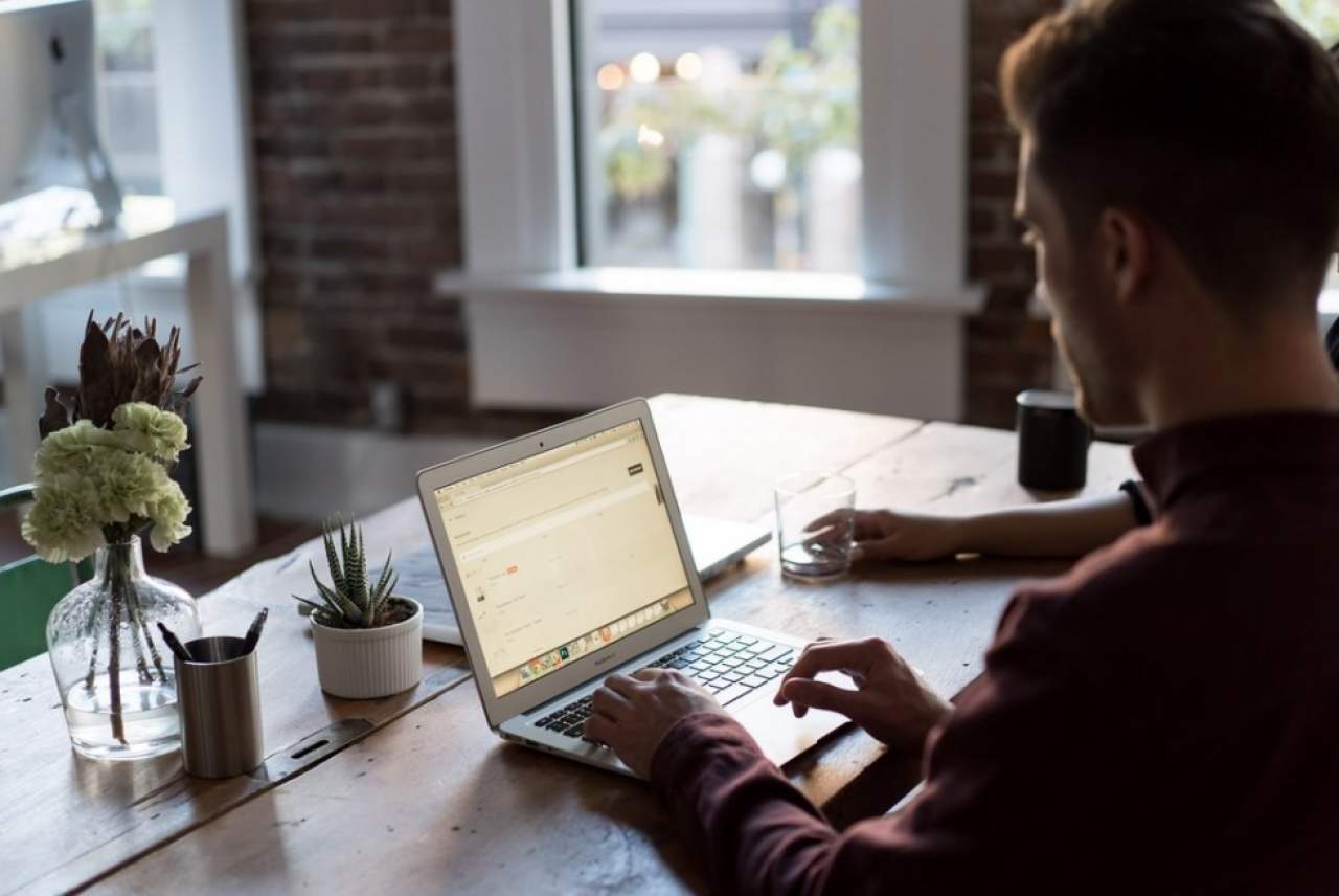 Tips para crear ambiente de teletrabajo en casa