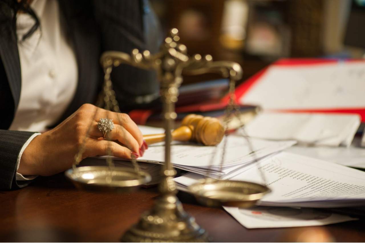 ¿Cuáles son las consecuencias de contrato en fraude de ley?