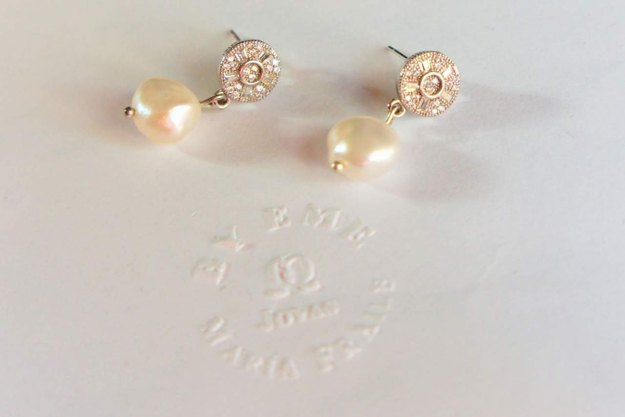 Los pendientes a mano en Madrid de BY EME