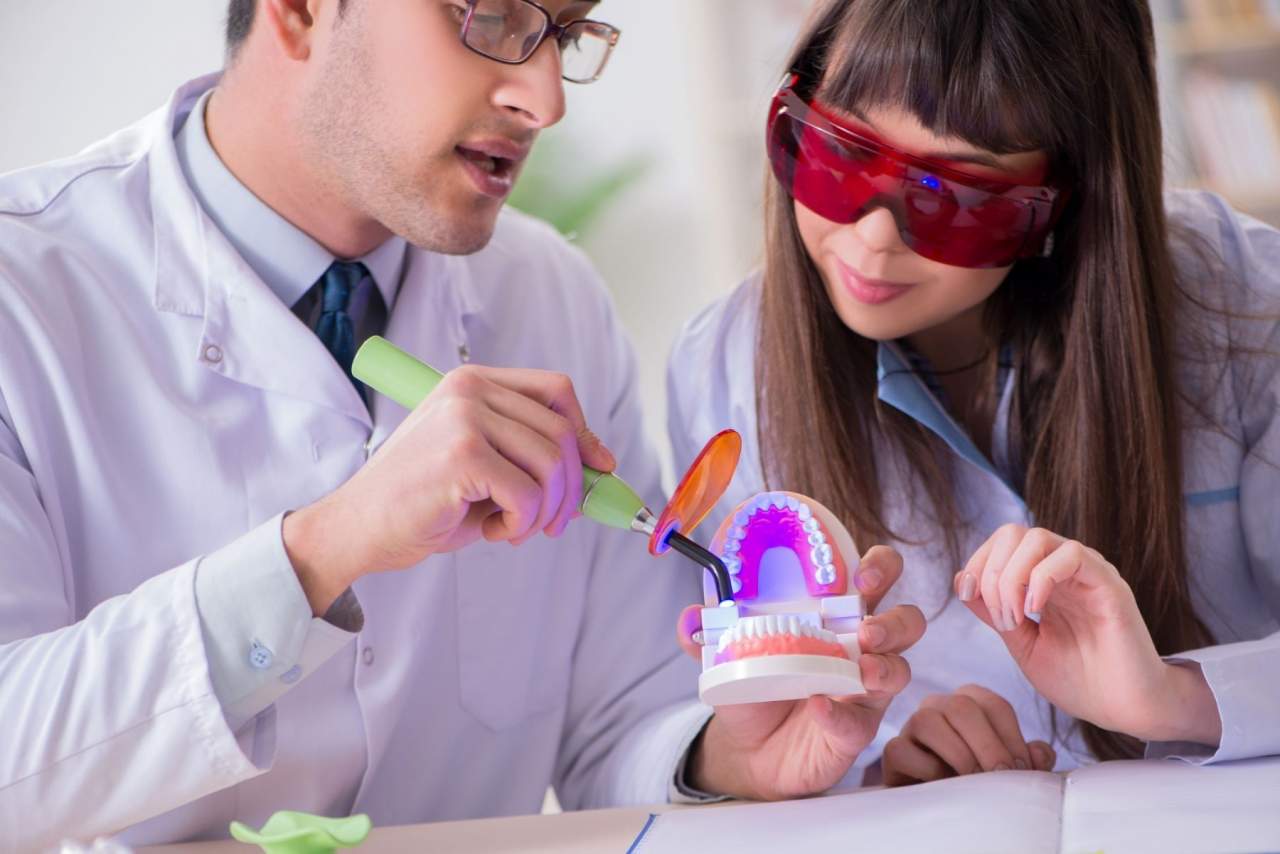 ¿Dónde realizar el curso de estética dental en España online?