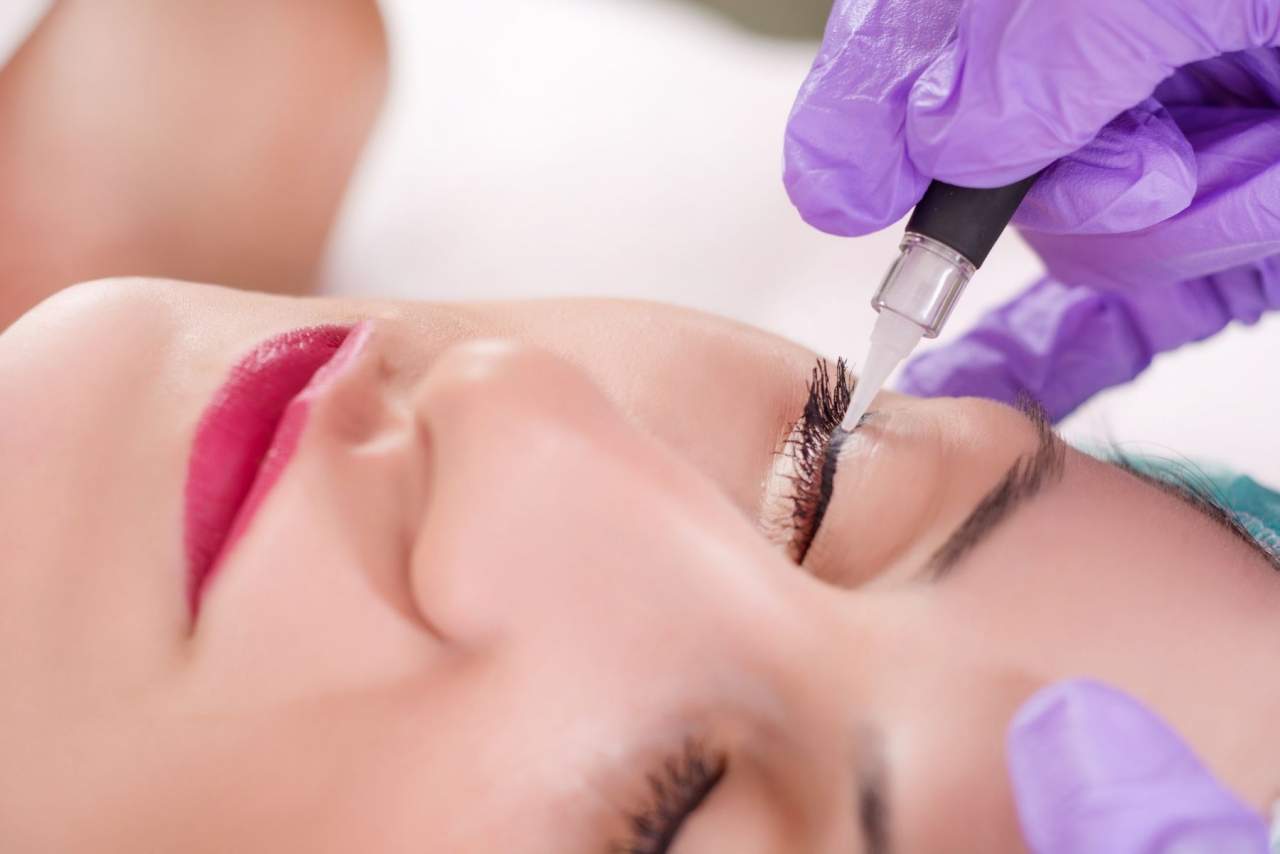 Técnicas avanzadas en belleza Distrito Wellness Concept: Micropigmentación Madrid precios competitivos