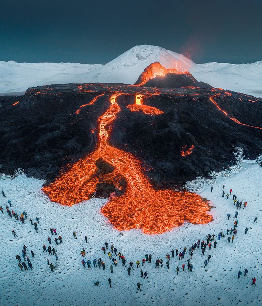 Icelandic Tourist Board, "Islandia abre sus puertas al turismo vacunado"