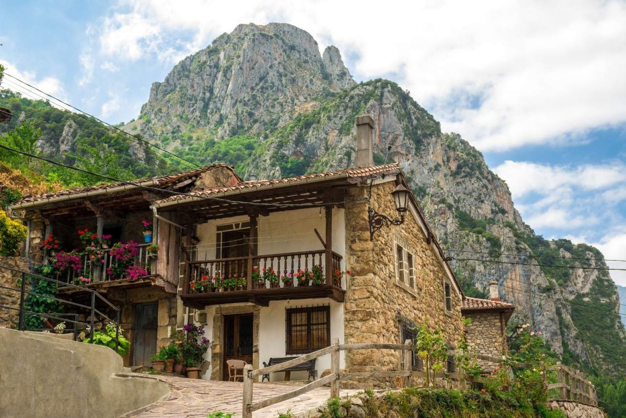 Los apartamentos rurales en mirador Picos de Europa están de moda esta primavera: Asturias Activa
