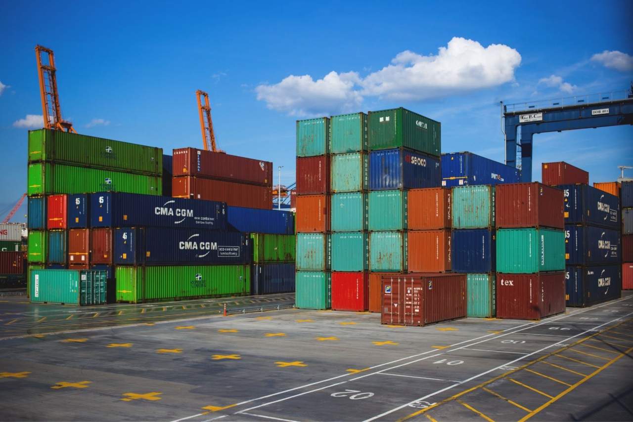 Vailogistic: Operaciones de crossdocking, descarga y distribución de mercancía de contenedores