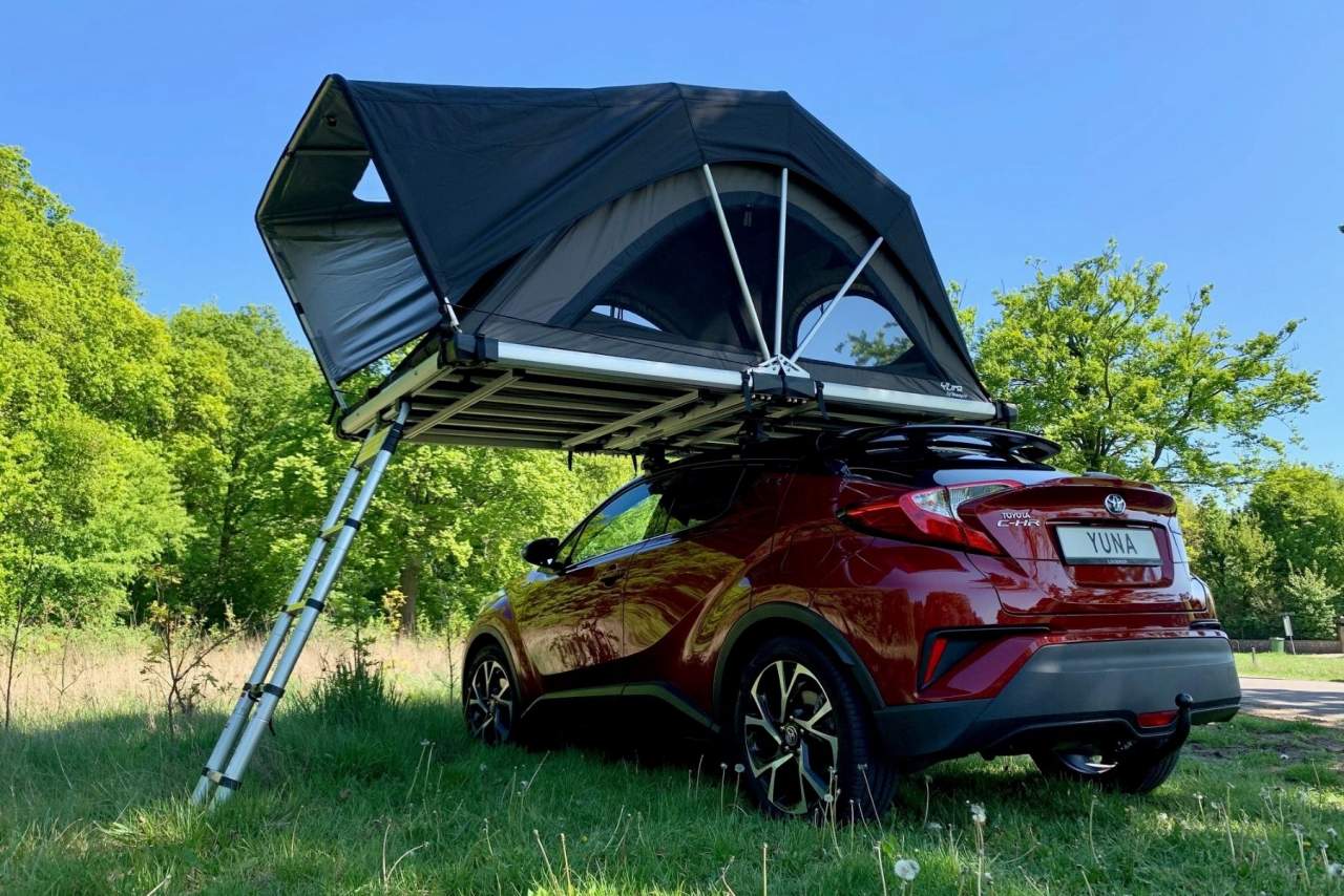Las tiendas techo 4x4 de Foxcamper son aptas para cualquier coche y persona