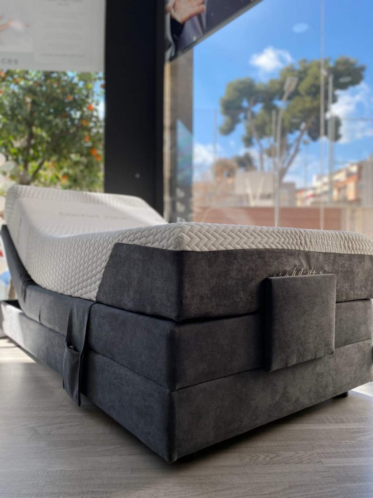 Muebles Industria liquida el stock de colchones ofreciendo un 30% de descuento