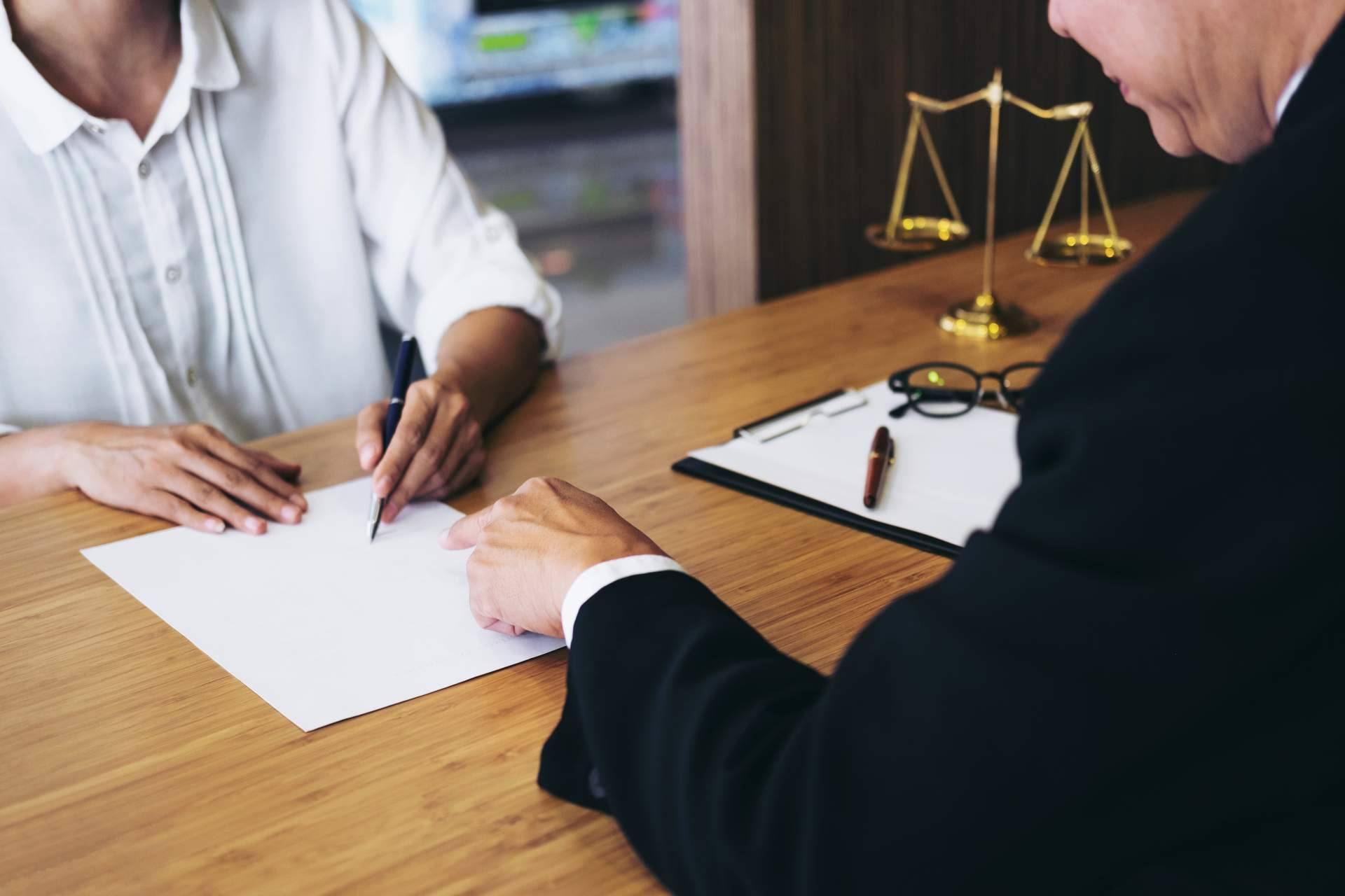 Empresas al día gracias a la asesoría fiscal de HORUS Firm en Barcelona