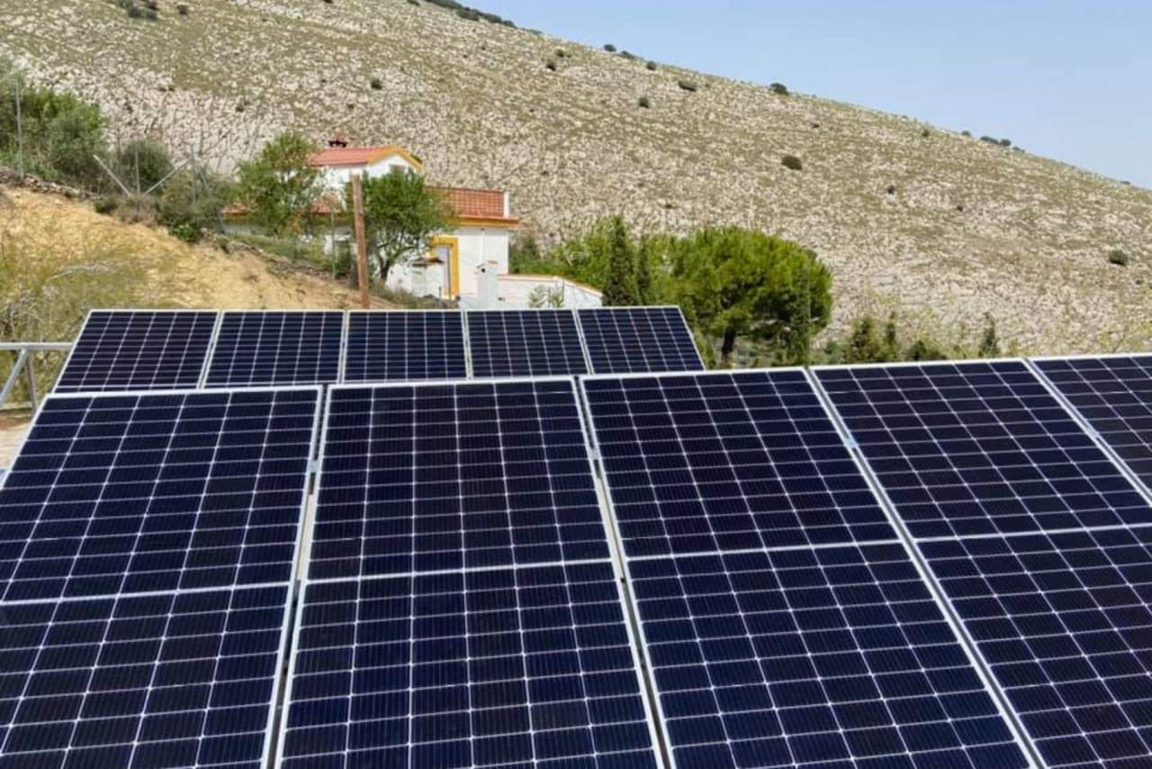 Agrupaciones & Soluciones Solares ofrece una amplia oferta de soluciones solares
