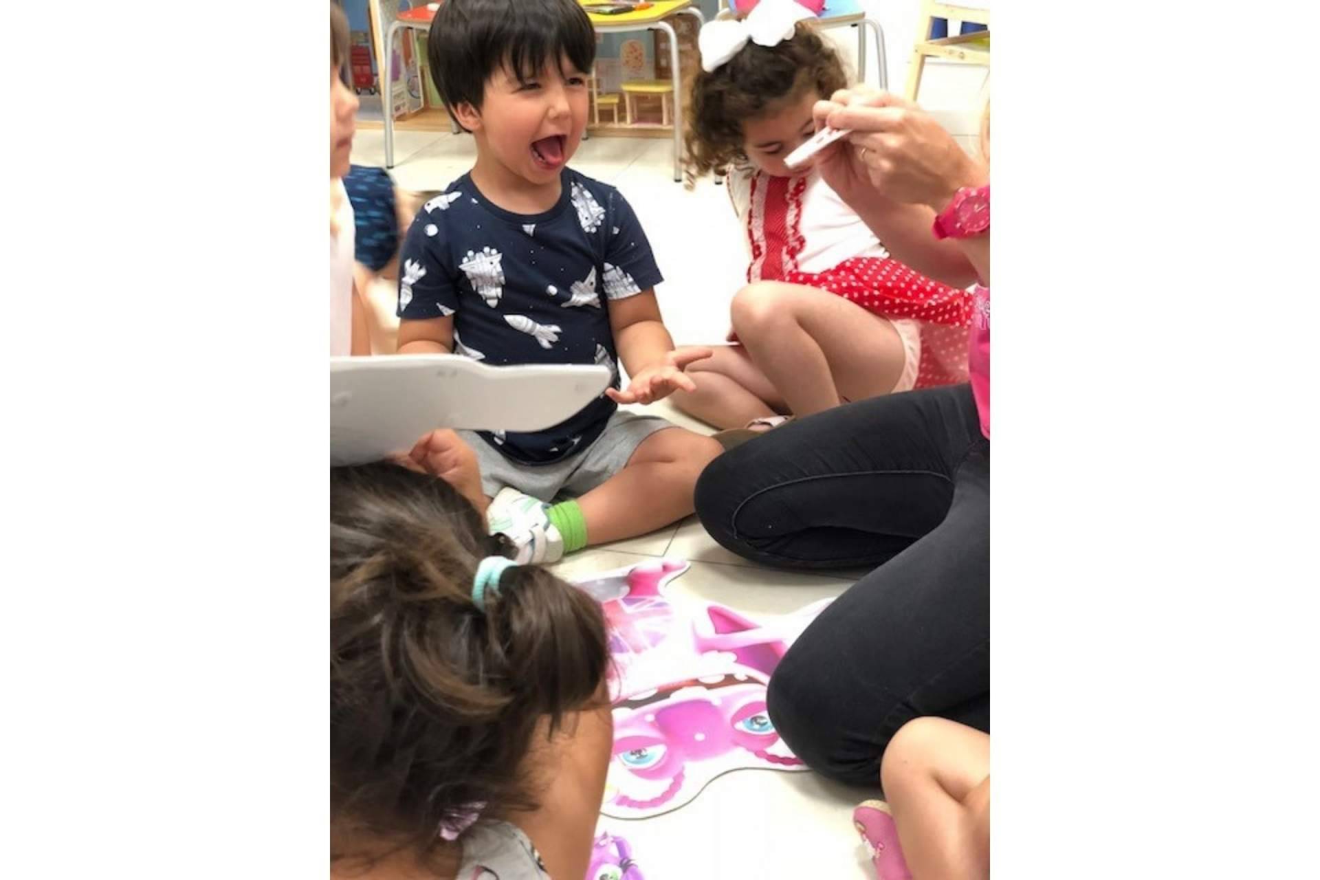 La plasticidad cerebral es la clave del aprendizaje en niños de Ale Kids