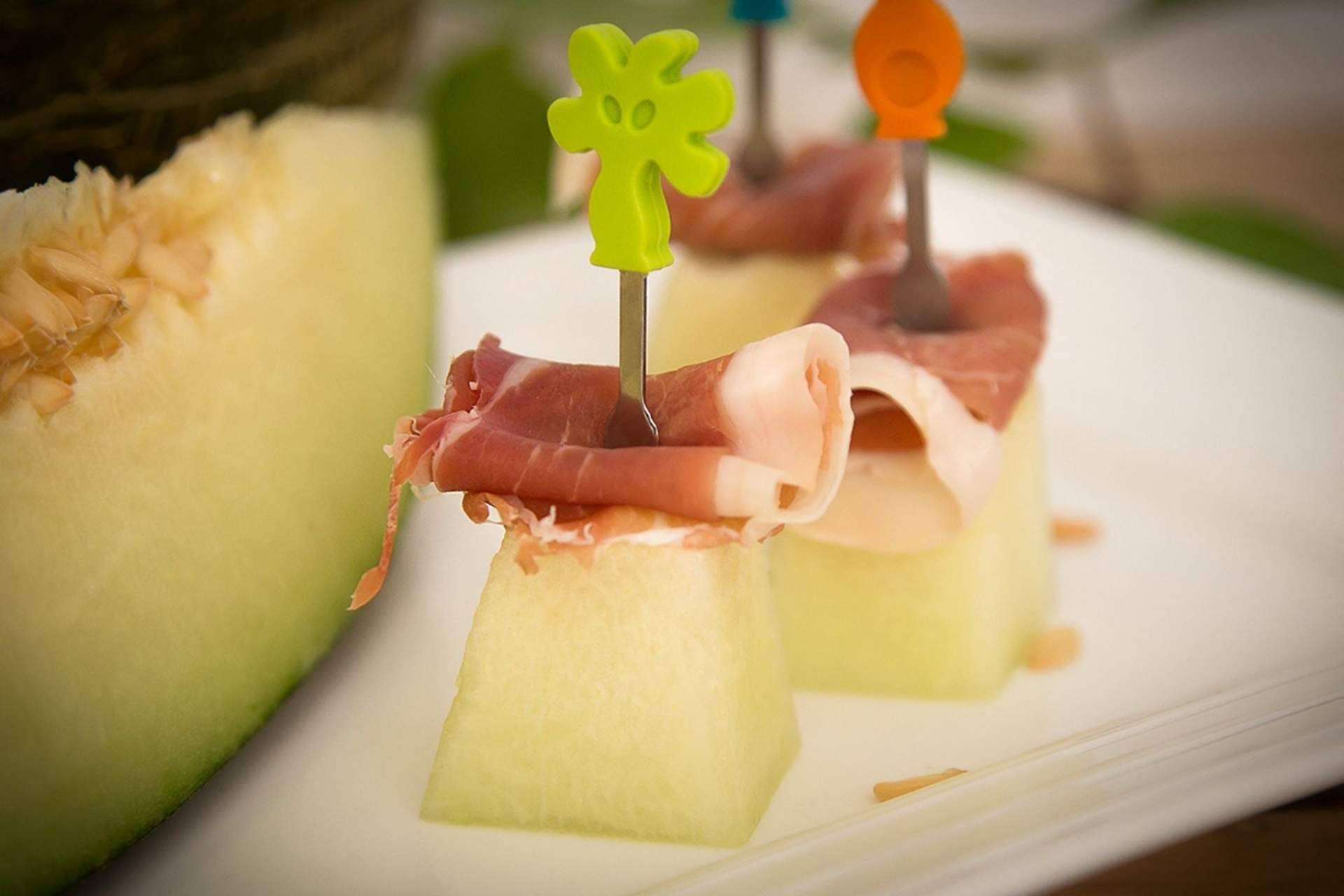 ¿Dónde encontrar melones gourmet únicos en el mercado?: Cítricos y Delicias