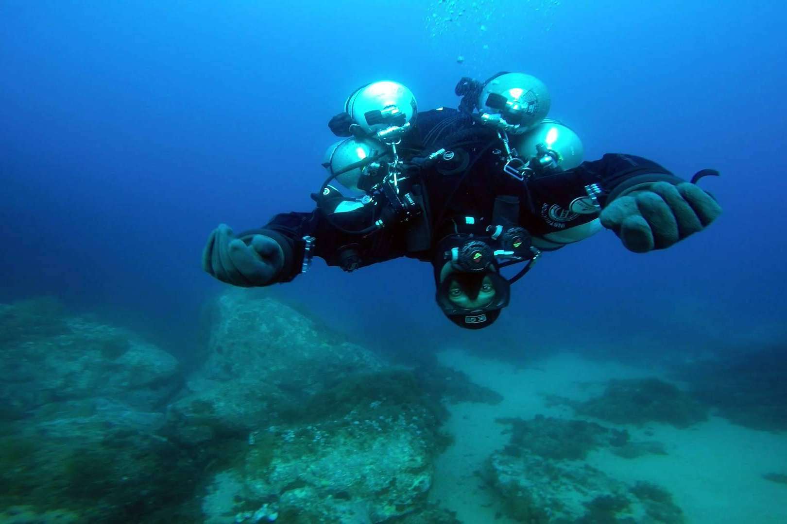 Dark Sidemount: los principales mitos acerca del buceo sidemount