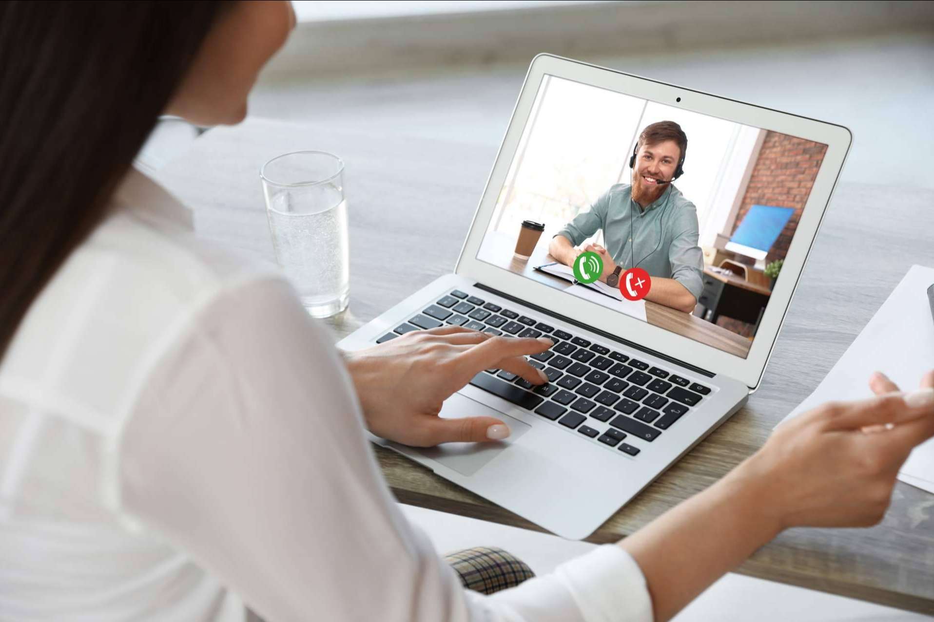 Tarifas competitivas de telefonía e internet para profesionales y empresas con Beonlinesoluciones