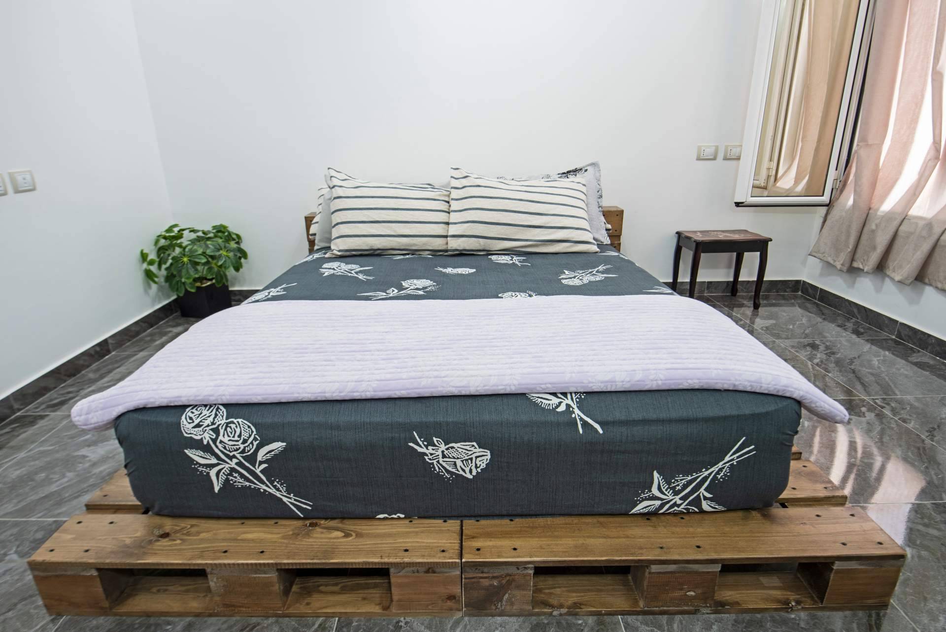 Una de las grandes tendencias de Dydaya Home a la hora de renovar espacios son las camas de palés
