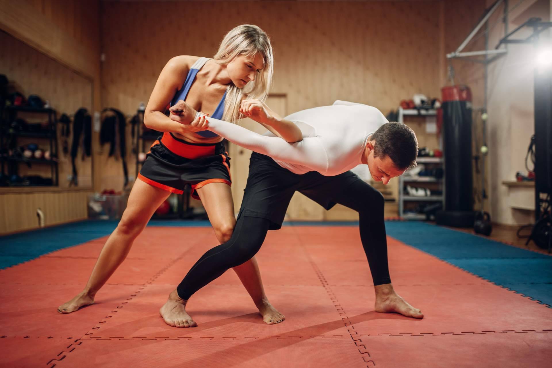Aprender a actuar ante un ataque o agresión gracias a la formación de defensa personal de la Escuela de Artes Marciales Mugendo Vallcarca