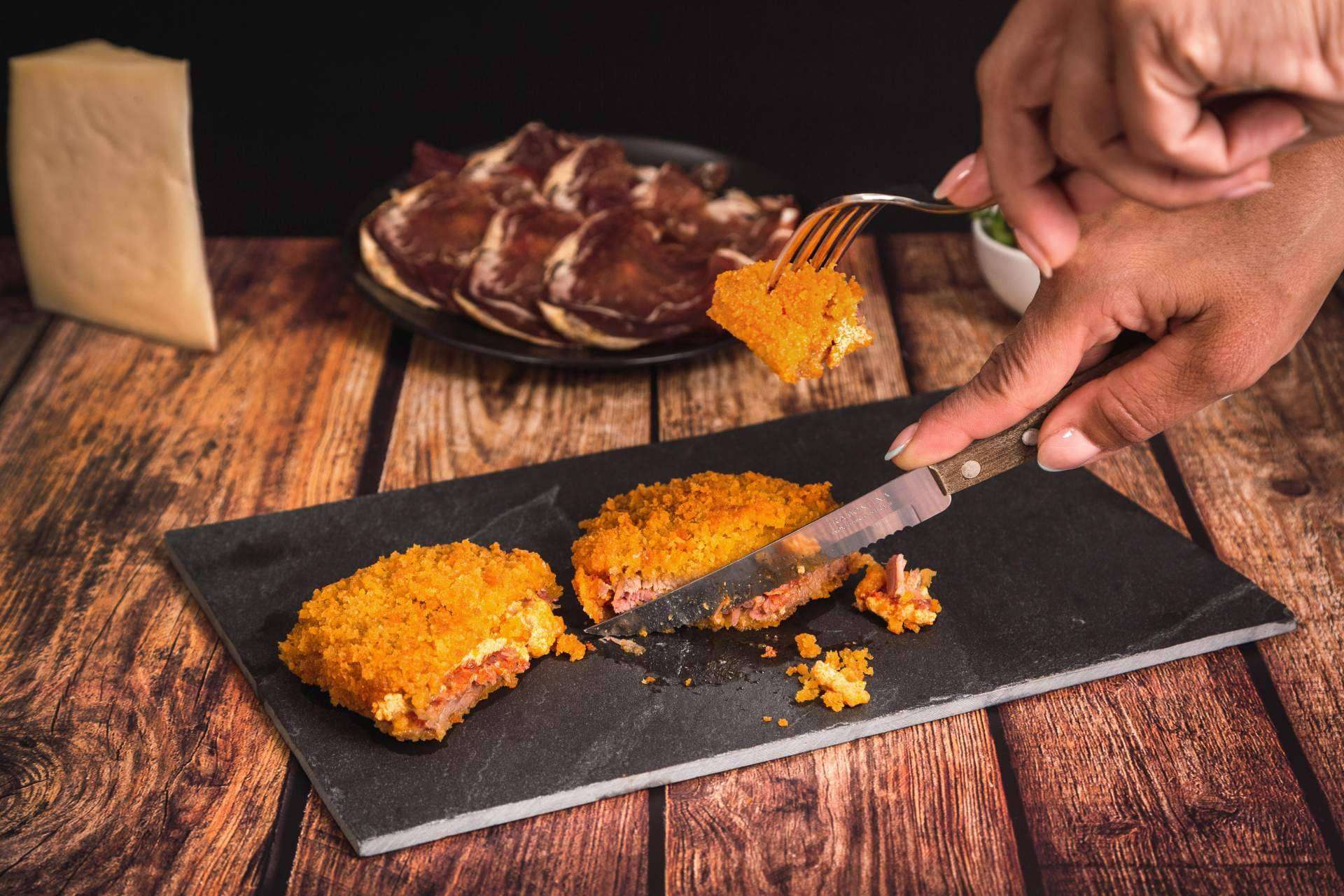 Tradición asturiana en los nuevos locales exclusivos Kachopo King en Marbella