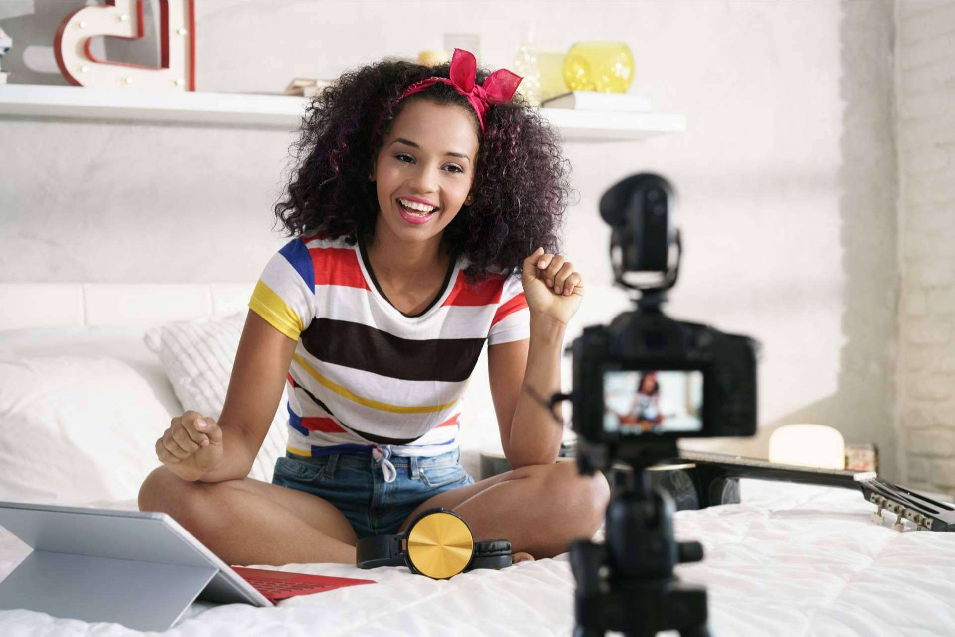 Las oportunidades de trabajo y libertad financiera detrás del sector de los influencers, por Nubbe