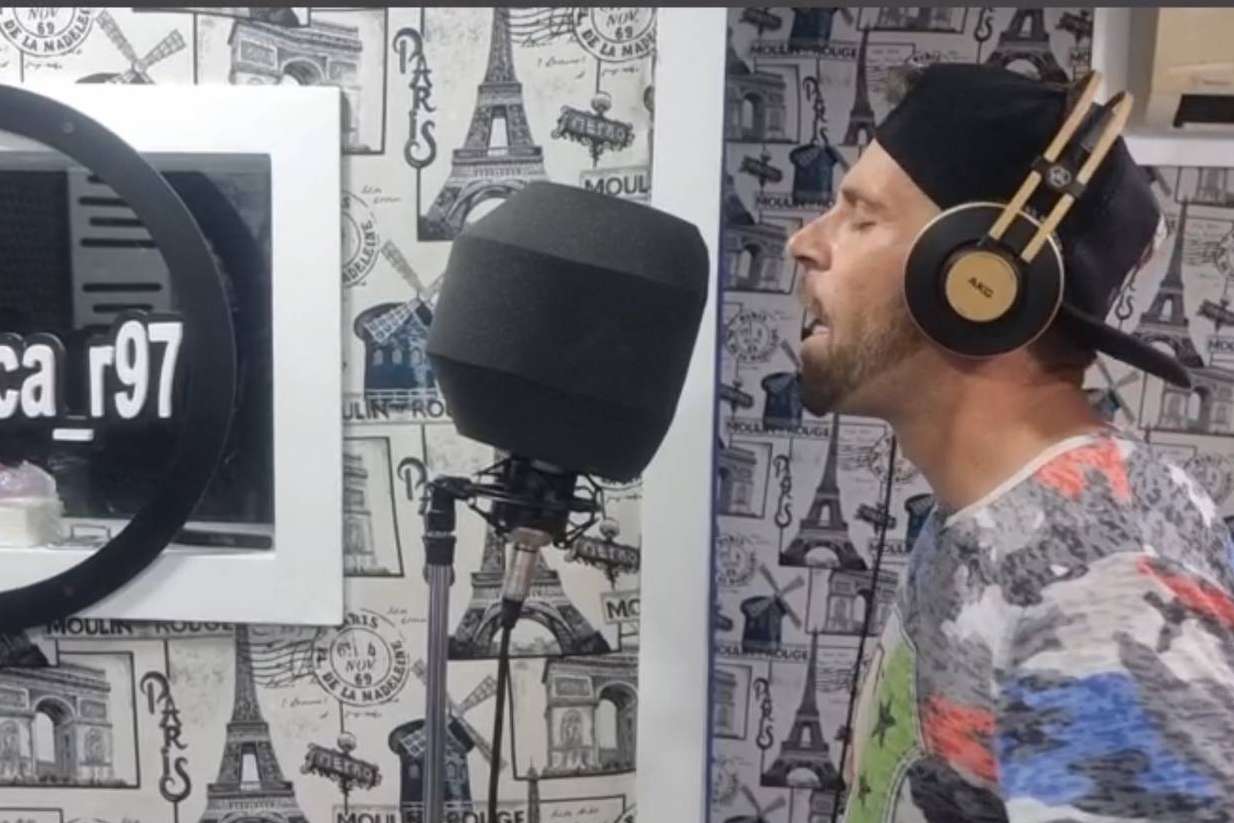 El artista El Masón consigue traspasar fronteras con su música urbana