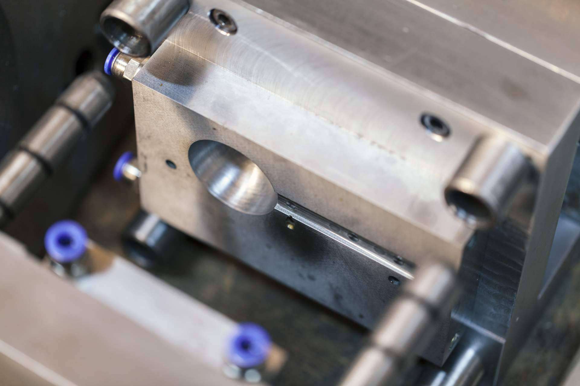 Las técnicas en injection molding de la empresa fabricante de moldes Bull Importer