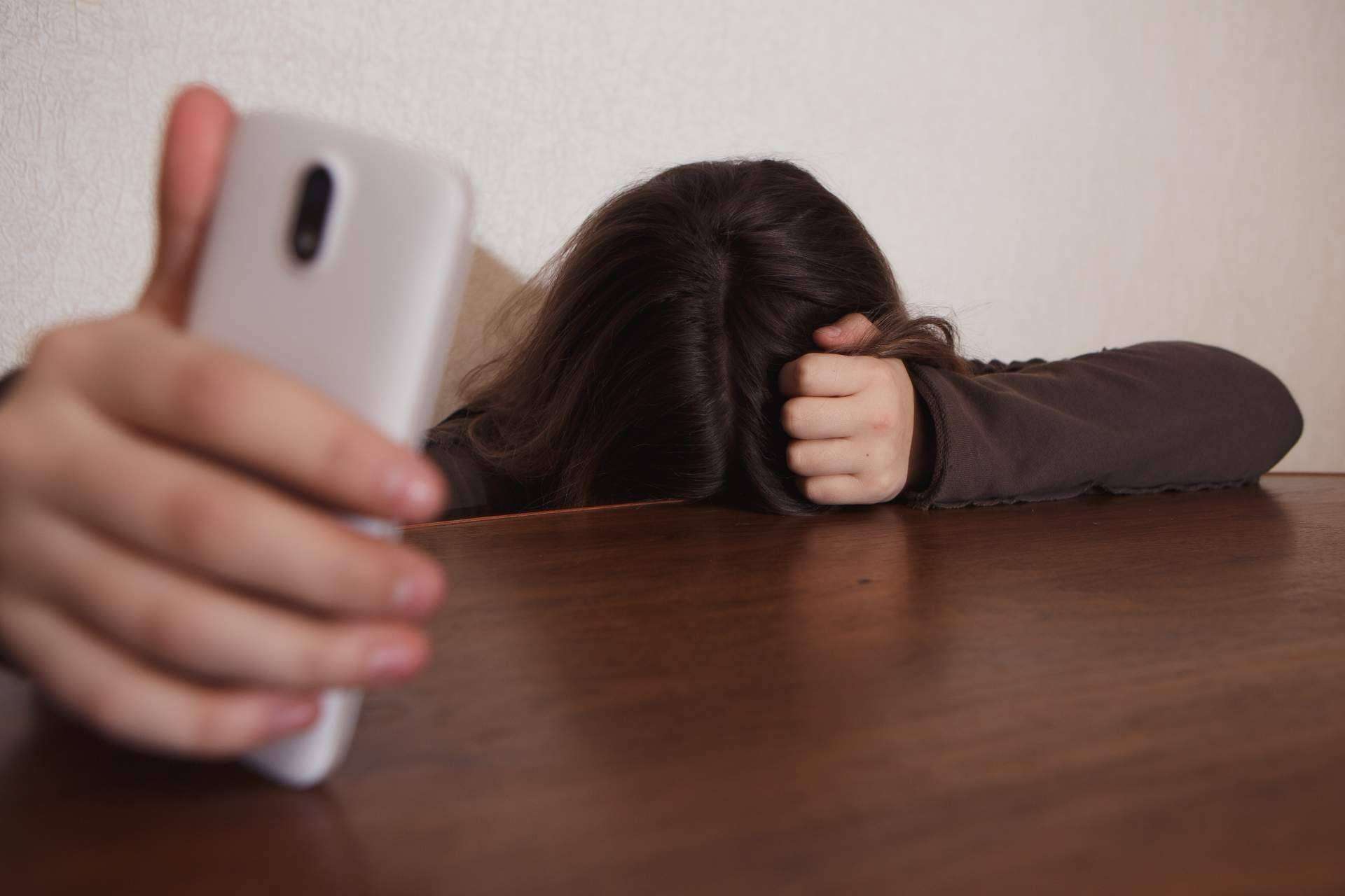 ¿Cómo eliminar contenidos y luchar contra el ciberbullying? El seguro contra el ciberacoso de Remove Group