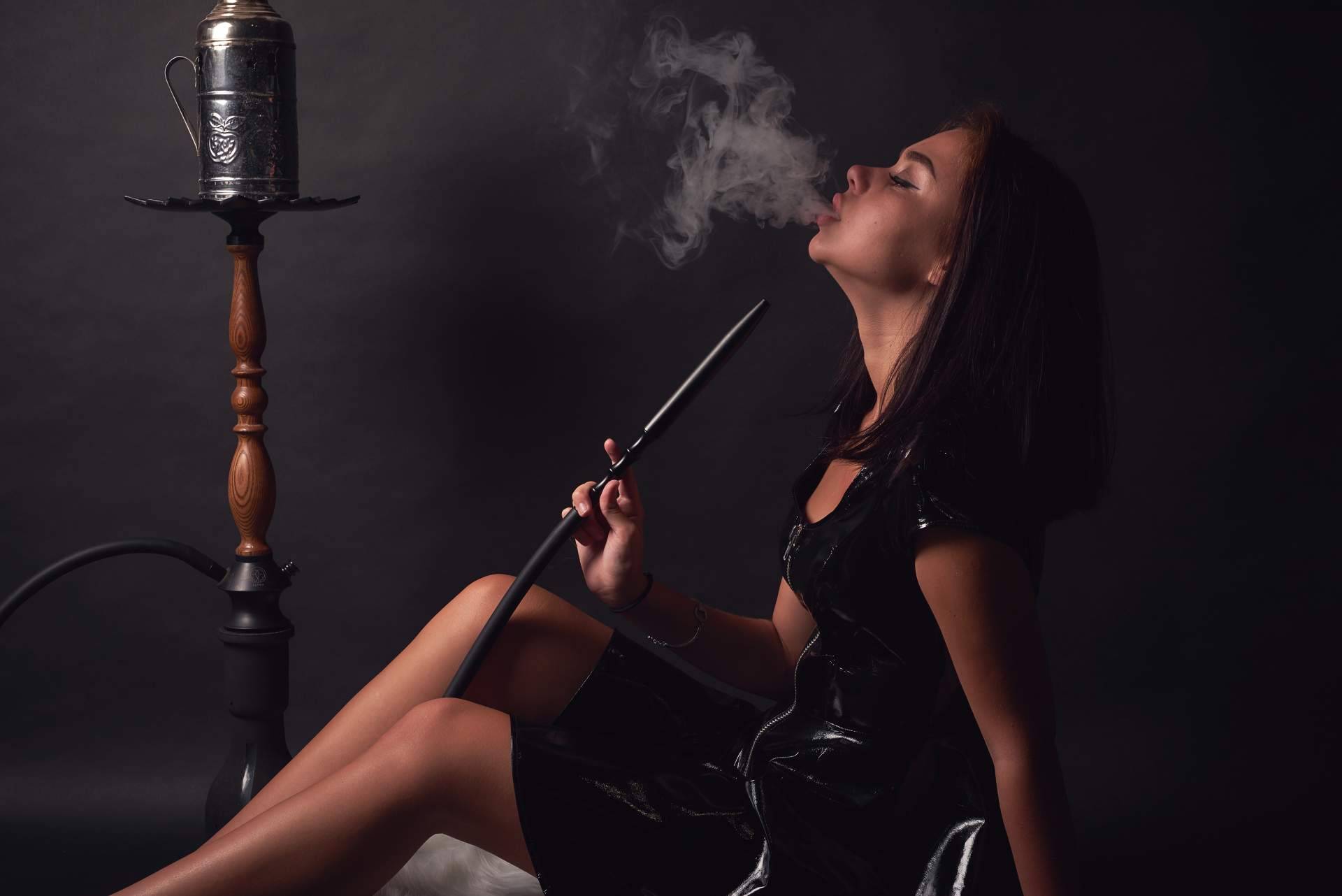 ¿Qué incluyen los packs de cachimbas de Bakkali Shisha Shop?