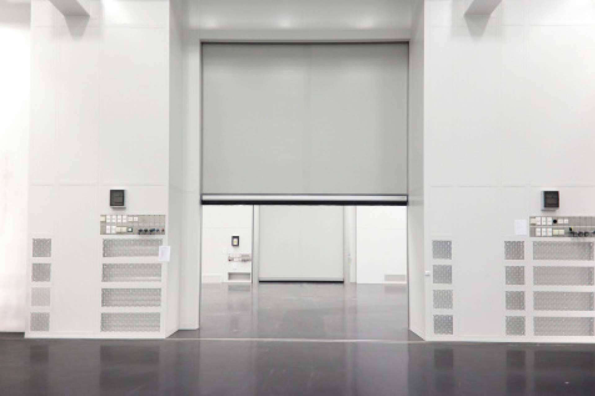 Optimizar la actividad de una compañía mediante las puertas rápidas de alto rendimiento