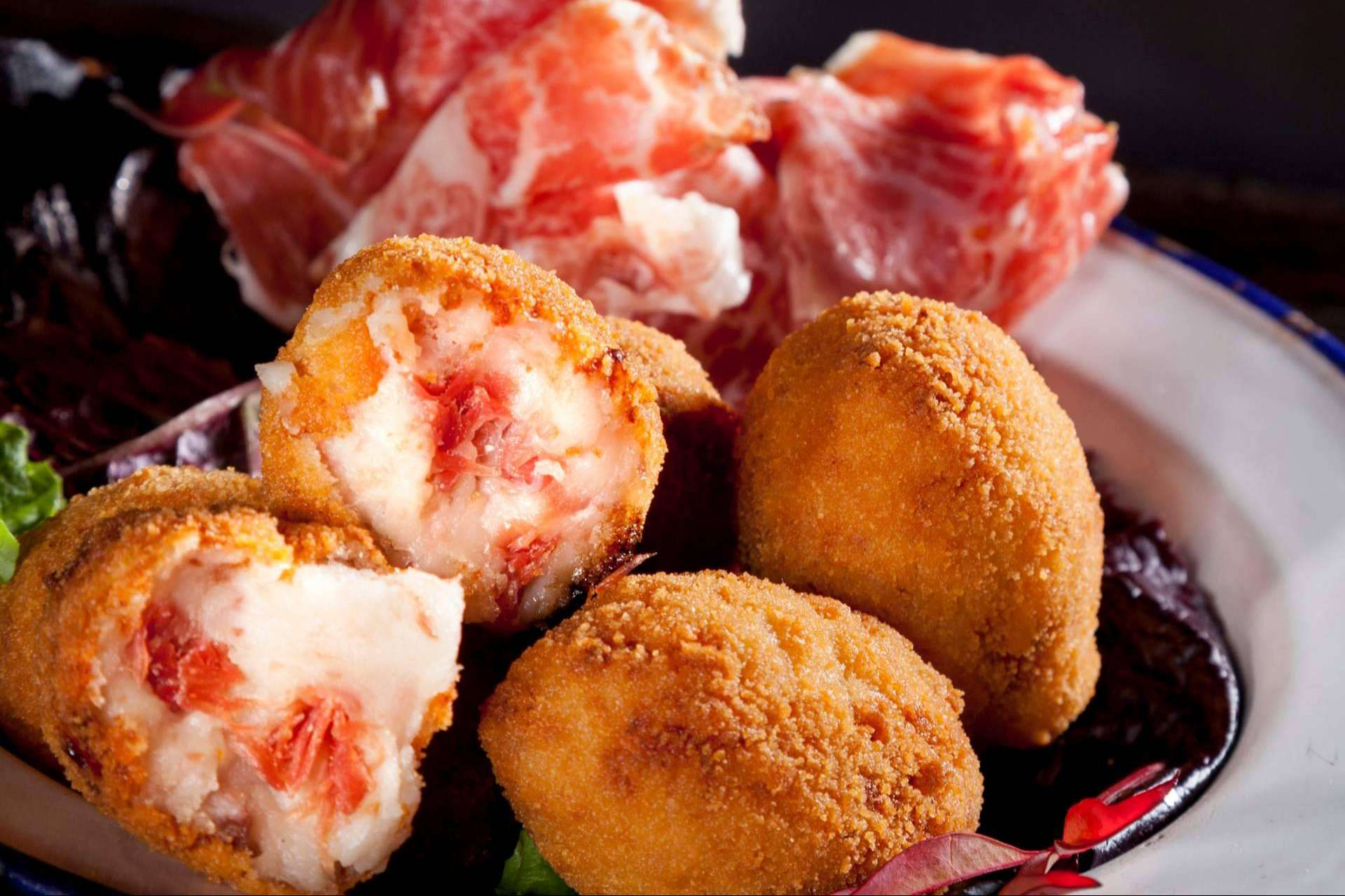 Alimentos con jamón, las infinitas posibilidades de la joya española