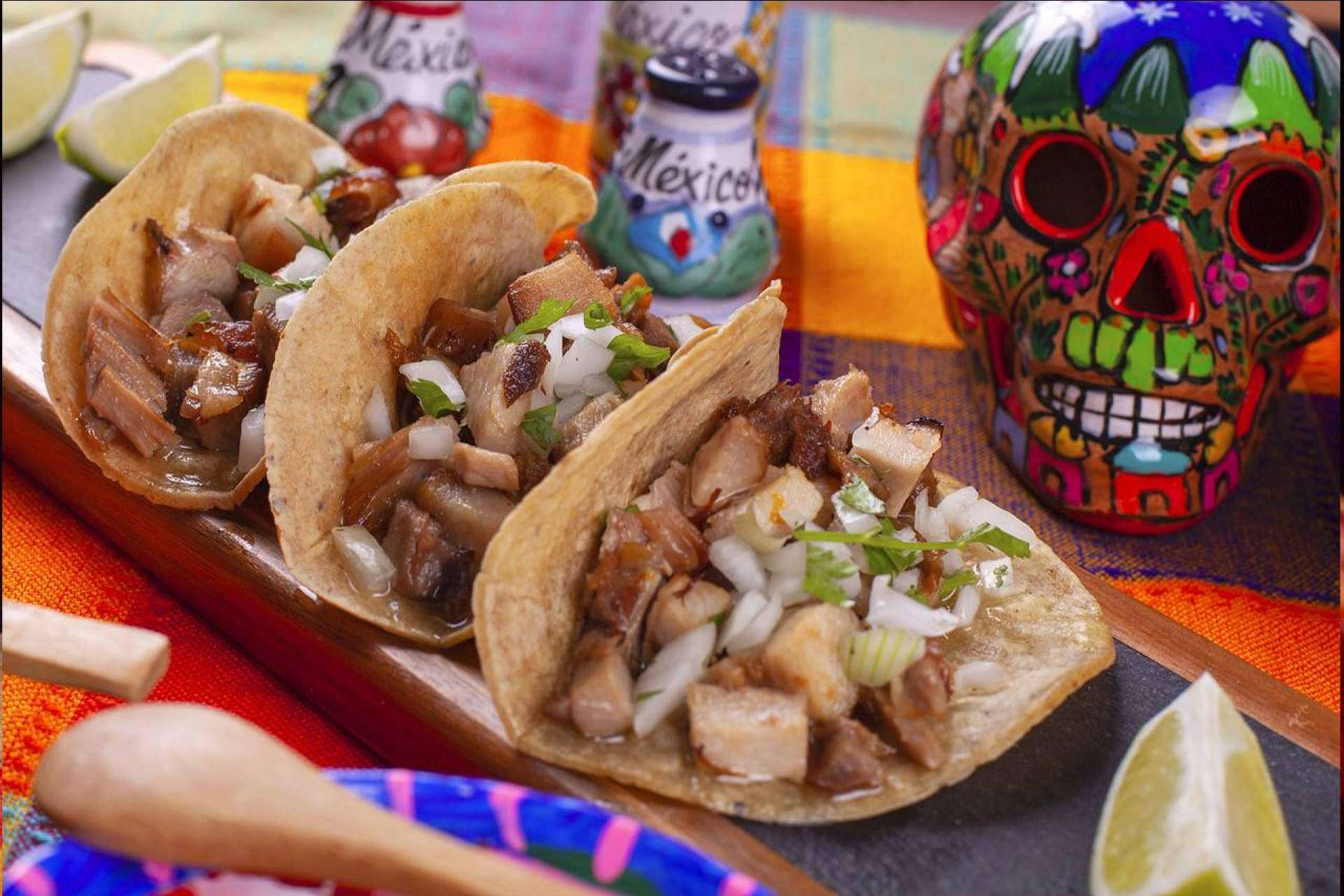 Celebrar una comida con los amigos o la familia en La Llorona