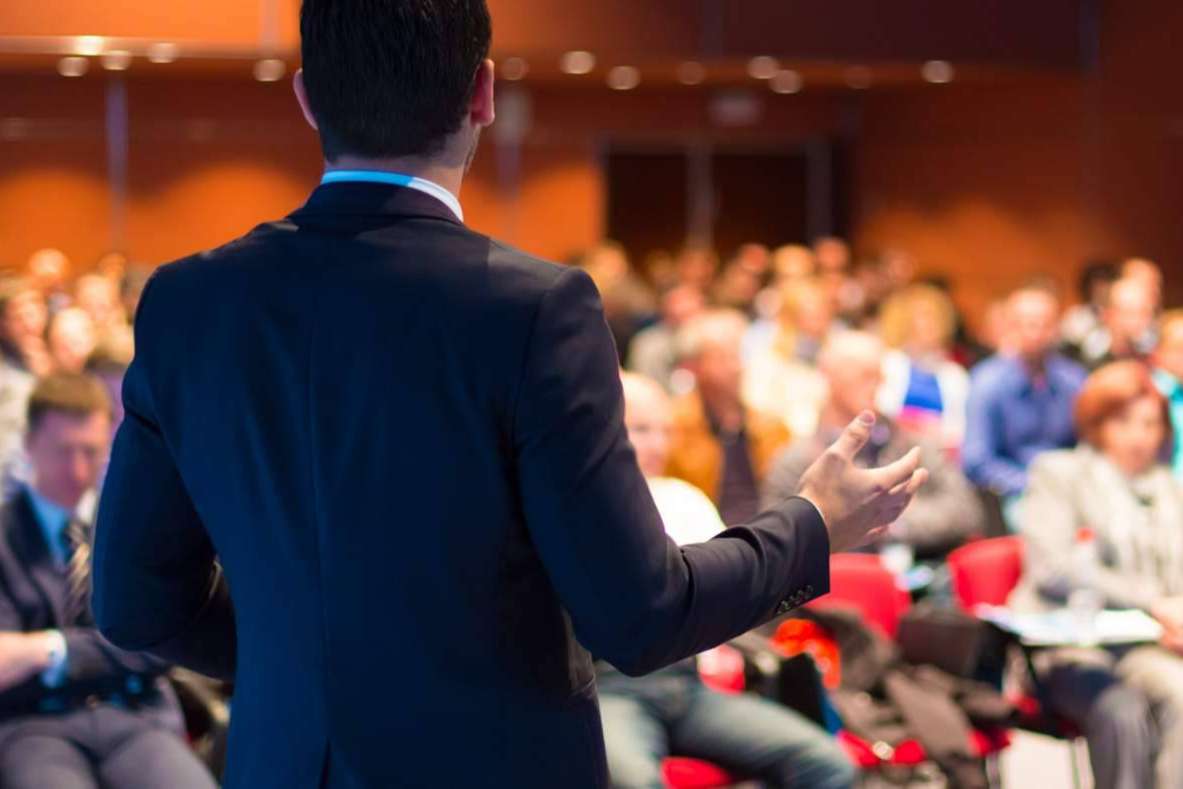 El evento de Coaching Cuántico tendrá la participación de distintos ponentes para reflexionar sobre la relación con uno mismo, el amor propio y los procesos de transformación personal