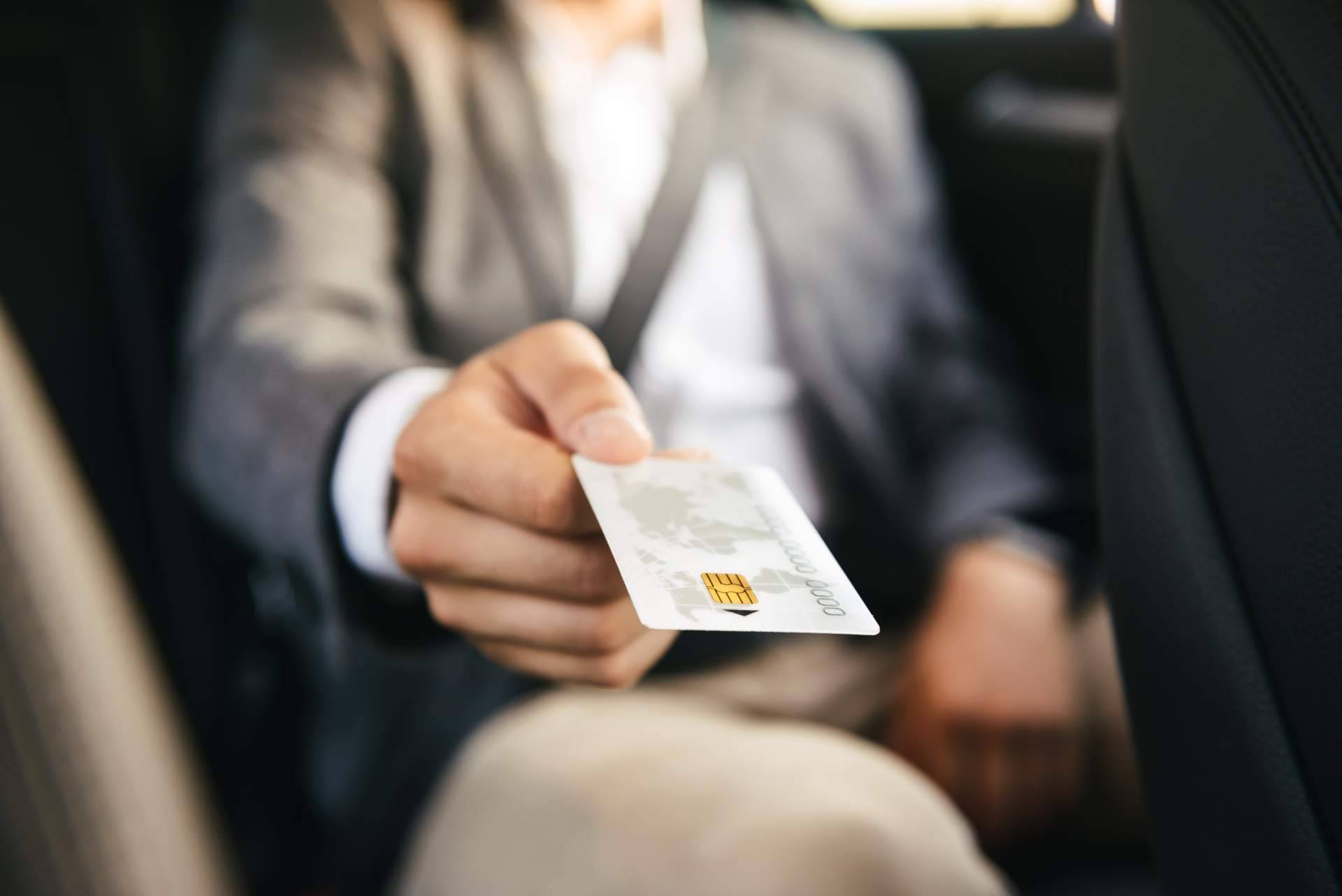 Cómo funciona el servicio transfer y taxi en Málaga de Taxi Málaga Airport Charly transfer 24 hours