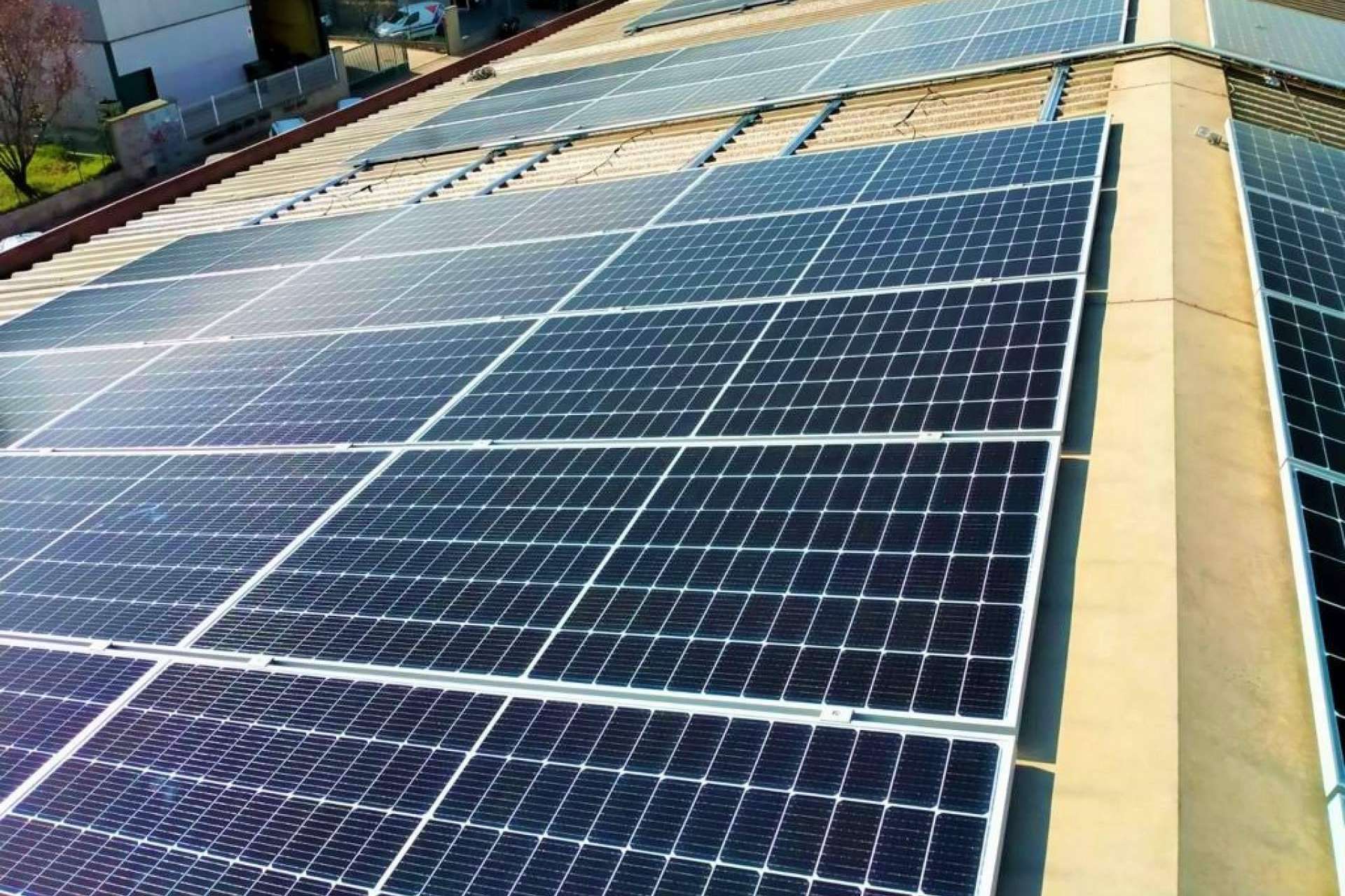 La compra de energía fotovoltaica para empresas de la mano de Energiber
