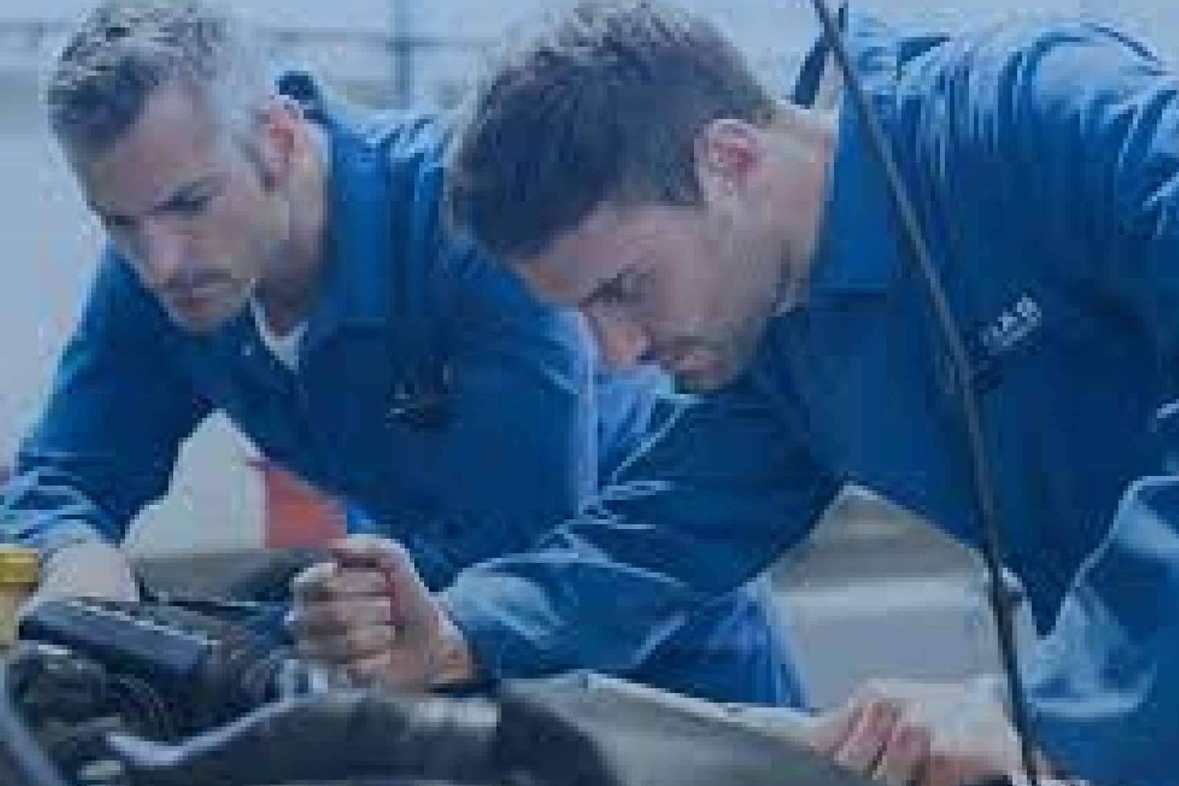 La transformación de coches a GLP y GNC con LR Autogas, para conseguir ahorrar en combustible y obtener la etiqueta ECO