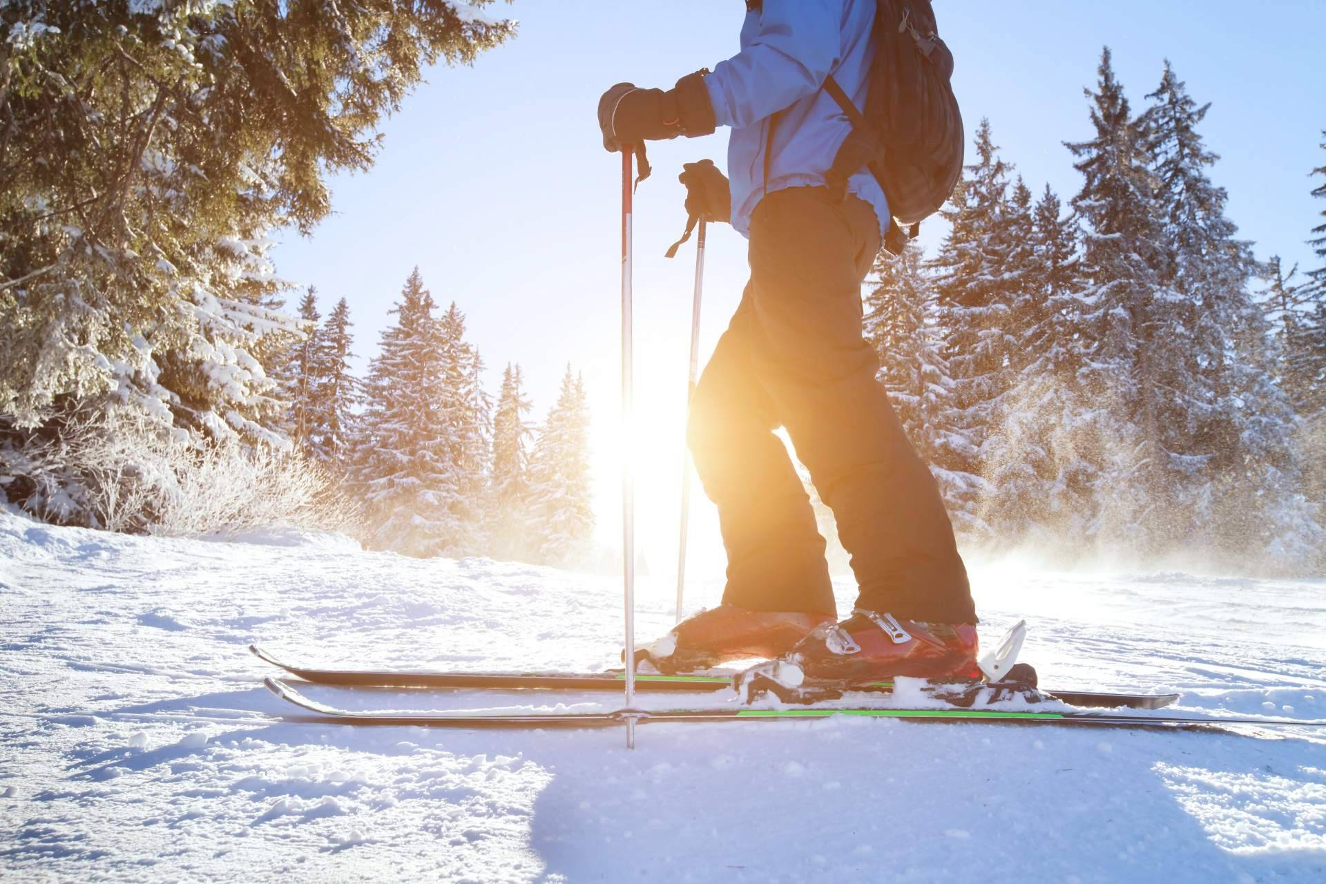 Disfrutar de un viaje de esquí para familias con Ski Club Noroeste