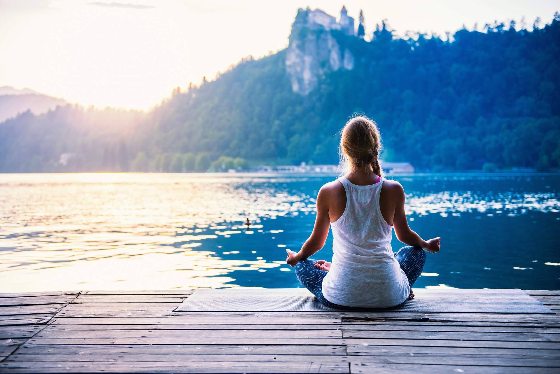 ¿Cuáles son los beneficios de la meditación y cómo aprender a meditar? Por la escuela internacional cienciaConciencia®
