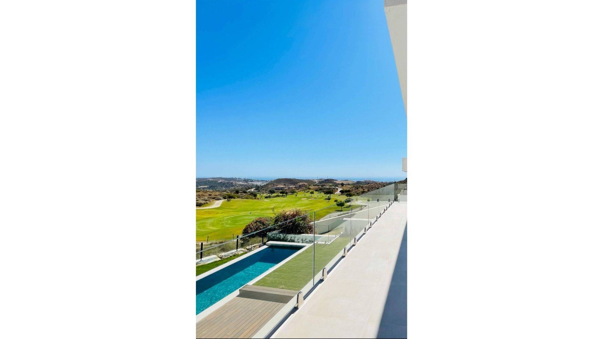 LV Architecture Real Estate dispone de un amplio catálogo de villas de lujo en venta en la Costa del Sol