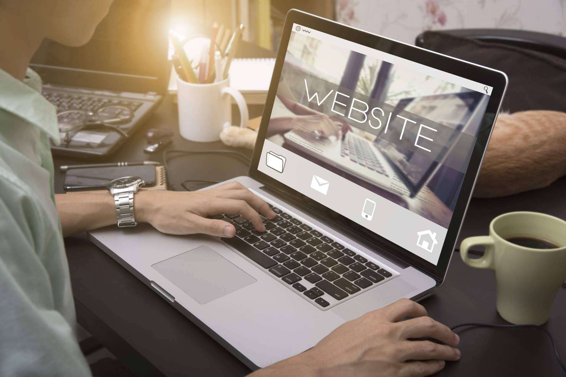 ¿Por qué es importante tener una página web en la actualidad?, por Grartwork