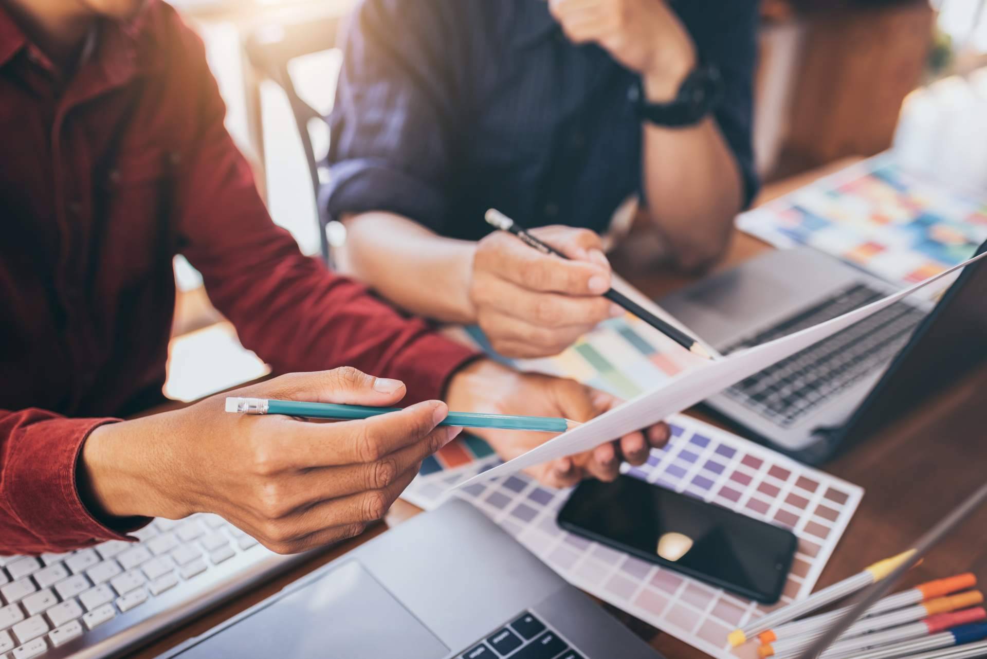 La importancia de los servicios de una agencia de marketing online para las empresas, por RoCX Marketing
