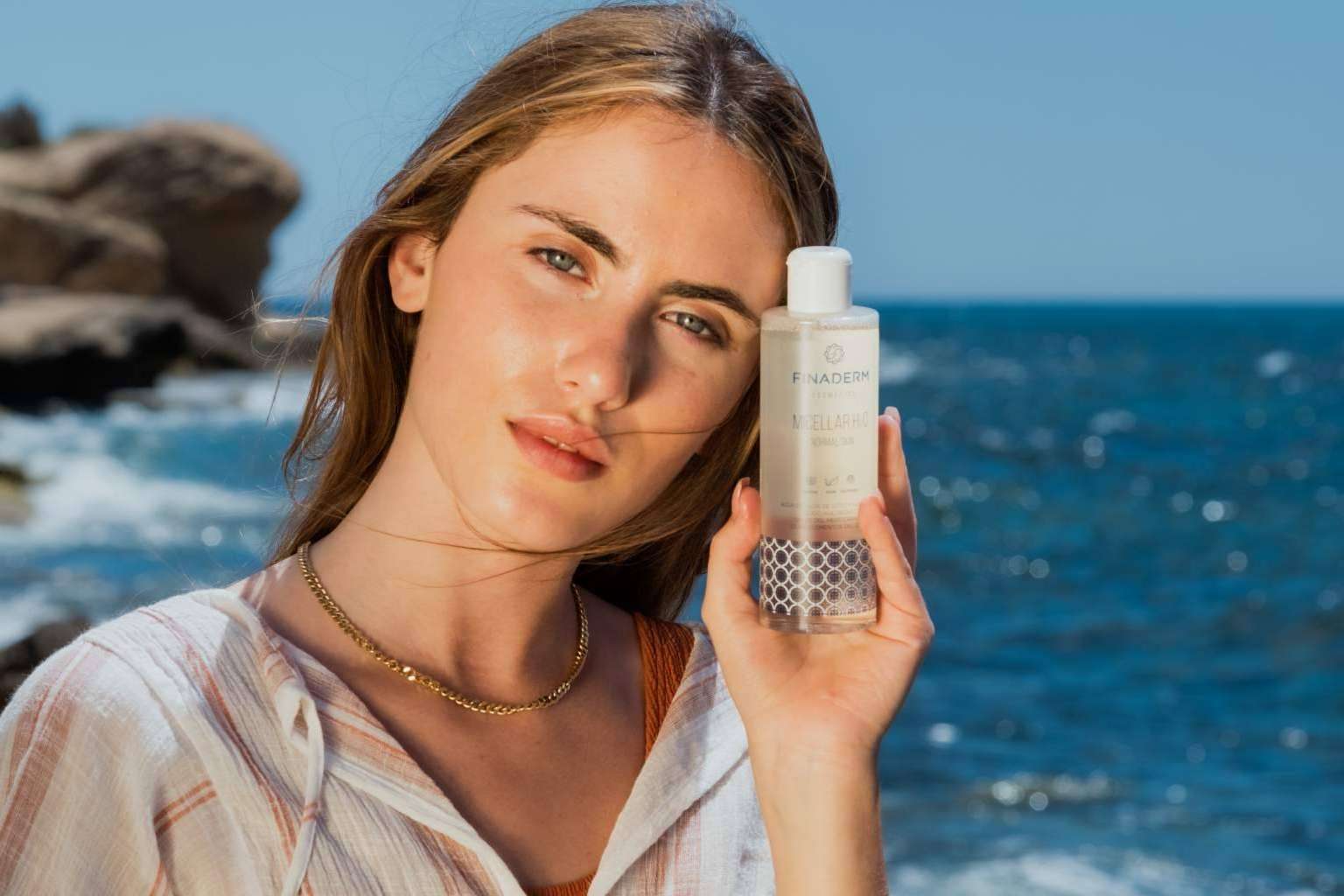 Productos cosméticos para una piel sana y radiante, por Finaderm