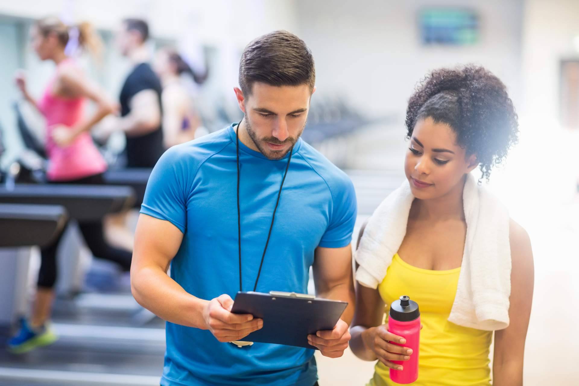 ¿Cuáles son las funciones específicas del perfil de usuario profesional-premium de Sportalis?