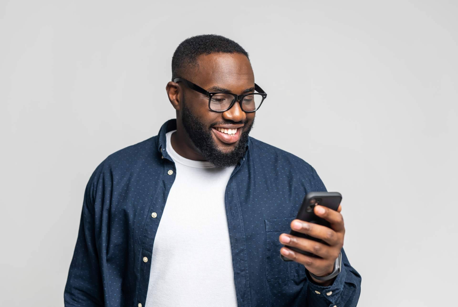 Sendity permite ahorrar en los envíos de dinero a Colombia