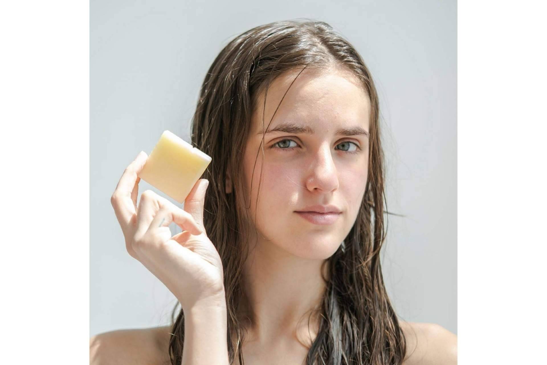 Crudo ayuda a cambiar de hábitos con sus productos de cosmética naturales