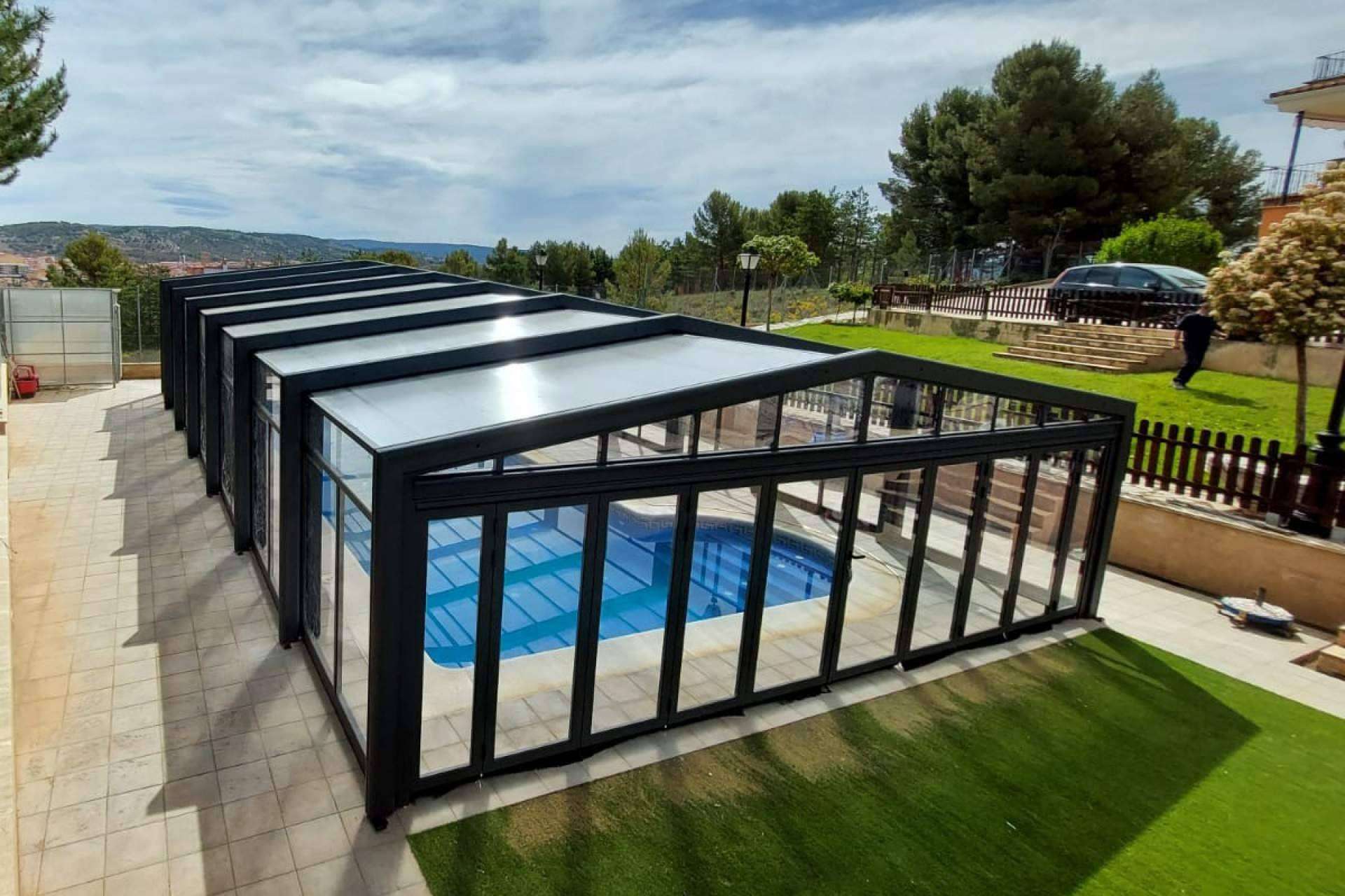 Cubiertas para piscinas en aluminio de la mano de COVERTTO