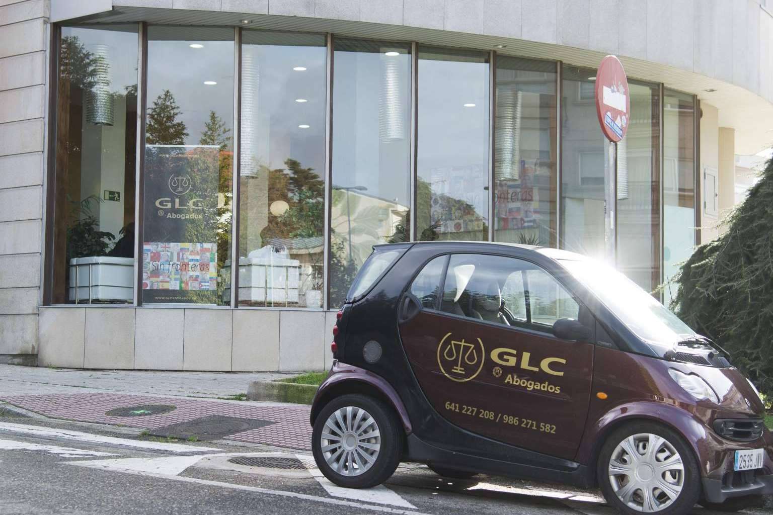 El apoyo legal para residir en España, GLC Abogados