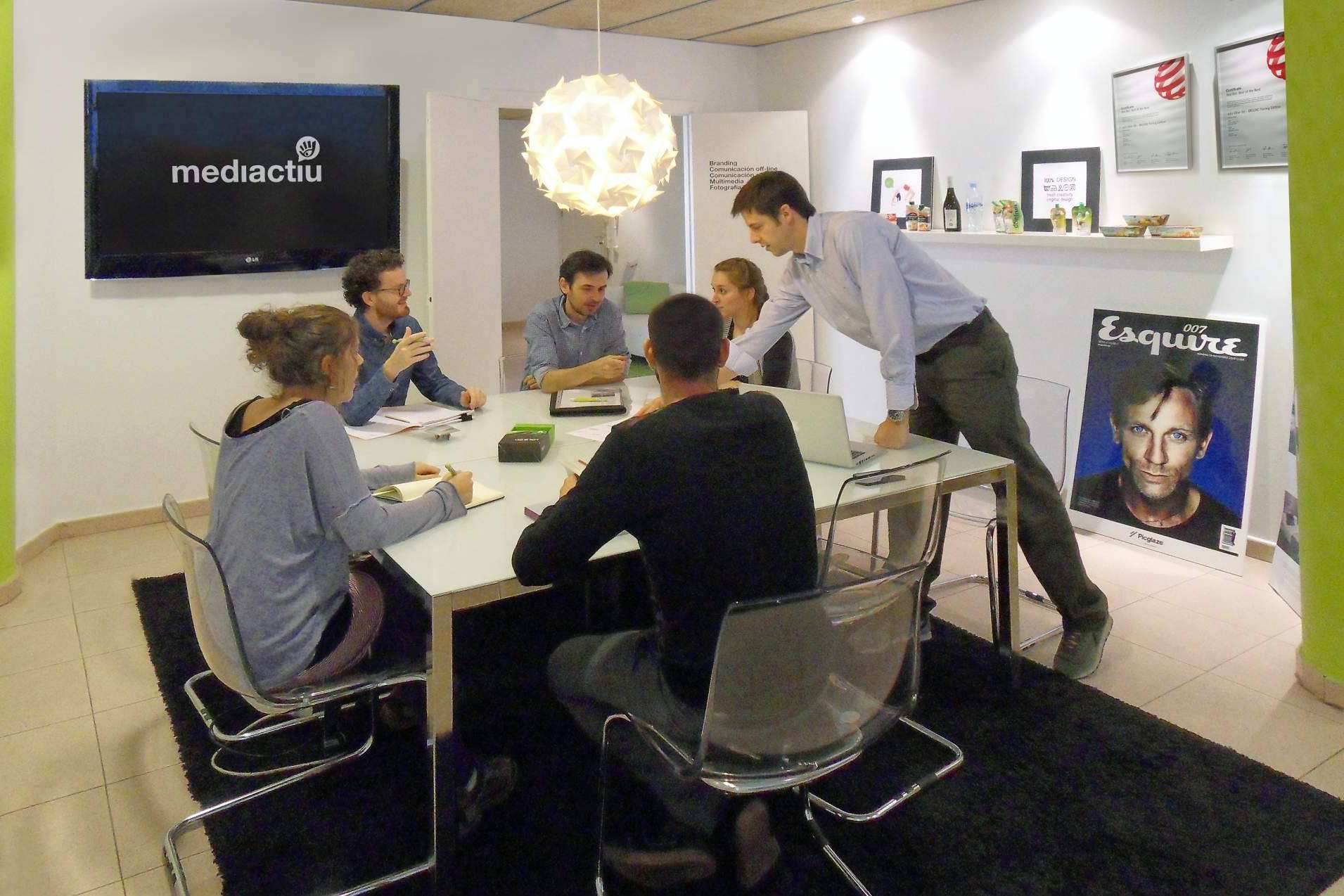 20. º Aniversario de la agencia de branding en Barcelona Mediactiu