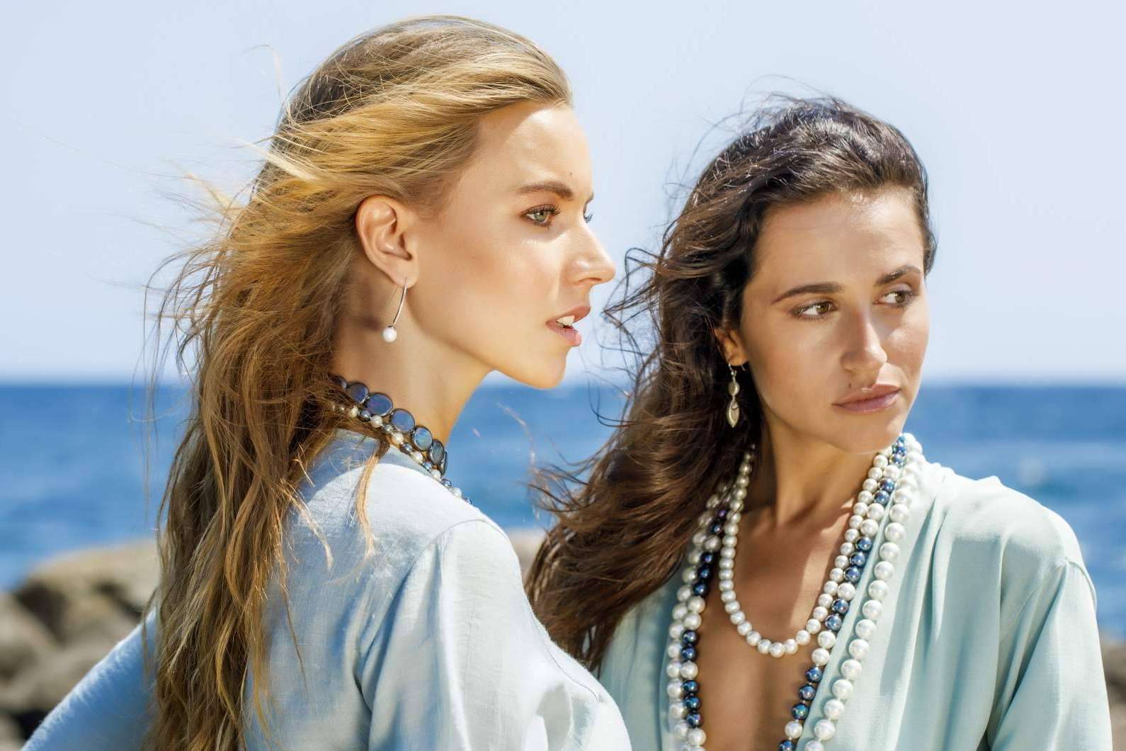 Perlas Orquídea y sus pendientes de perlas, de clásico a tendencia