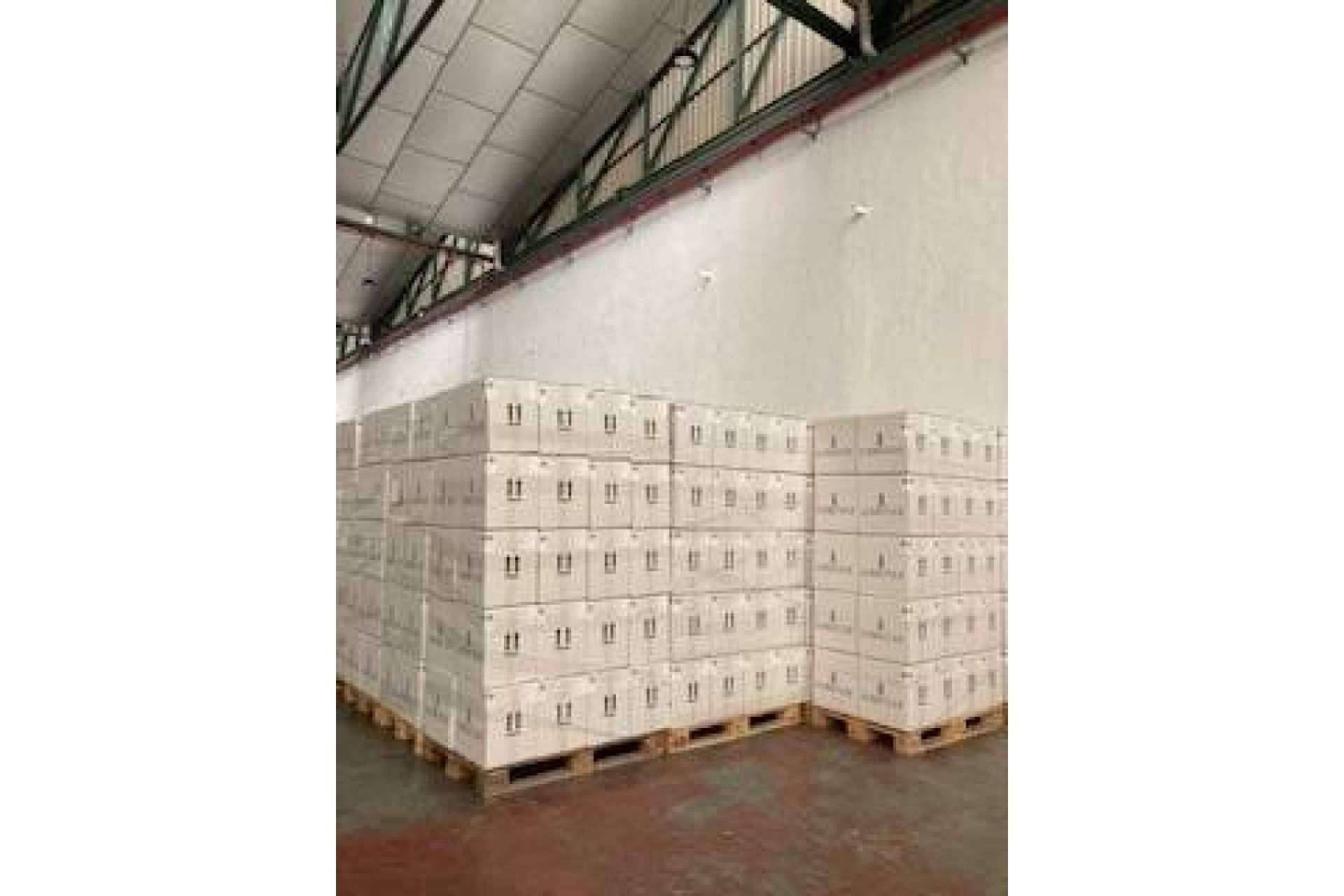 Airnatech organiza un envío de 200.000 mascarillas a Ucrania